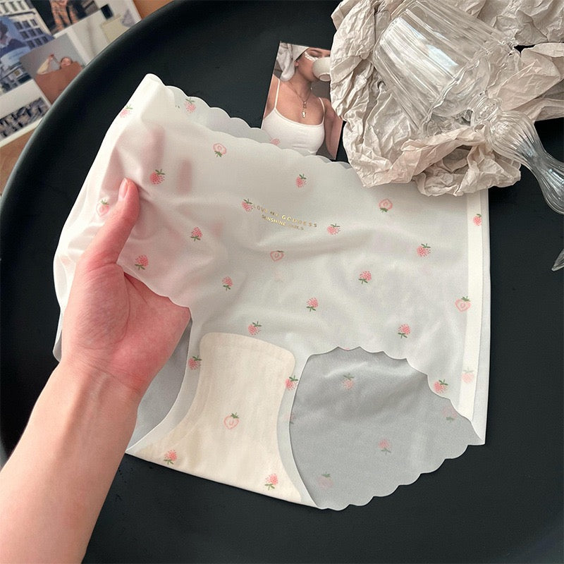 Kelly Designs Seamless Strawberry Underwear(Instock)
