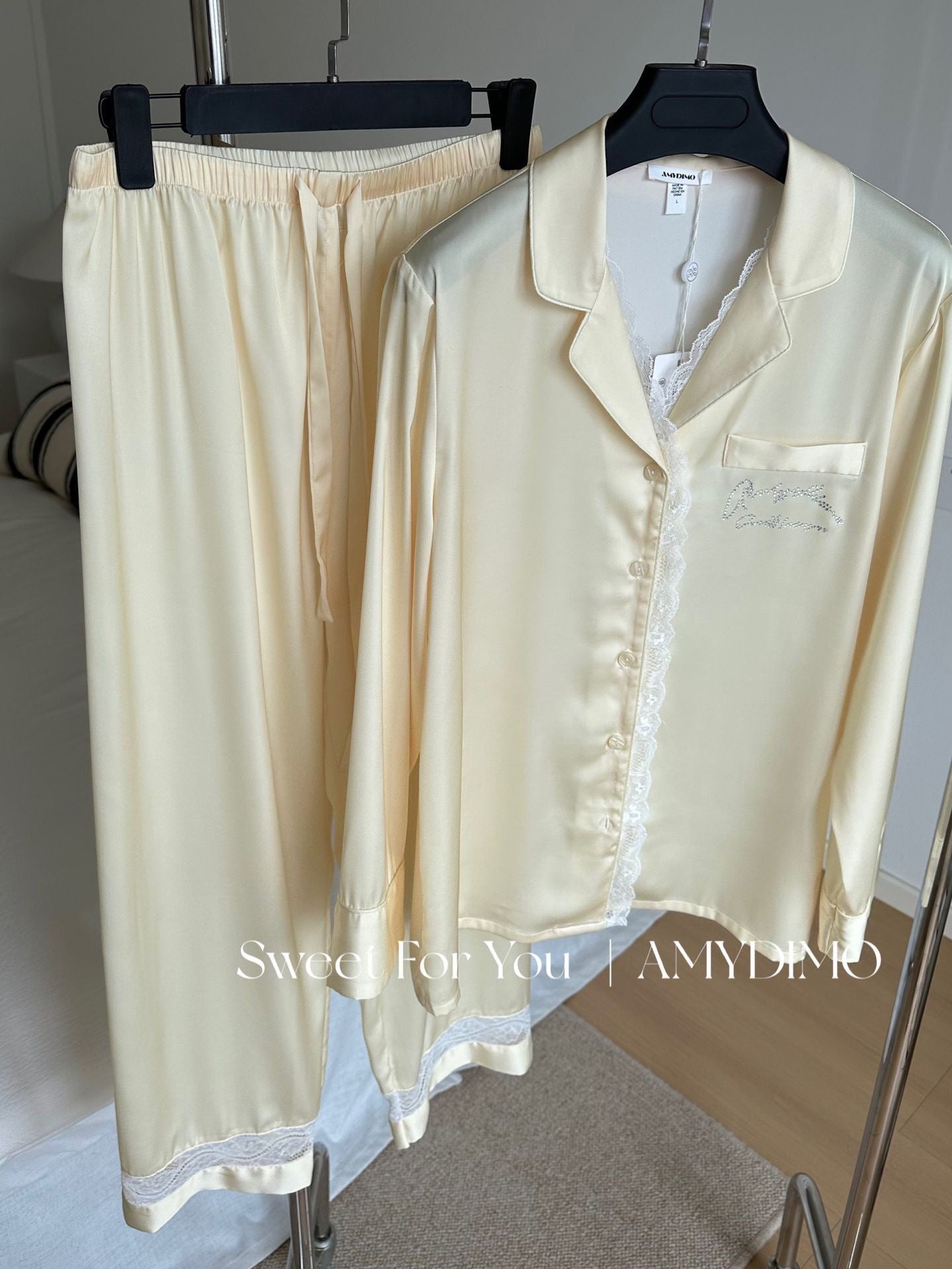 Amydimo Yellow Lace Female Pajama(Preorder)