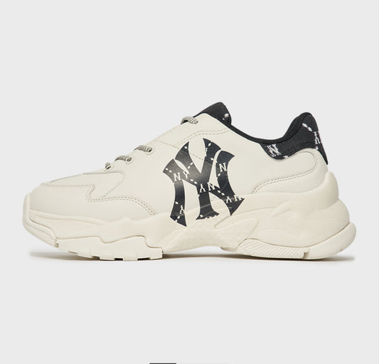 MLB NY BLACK SHOES(Preorder)