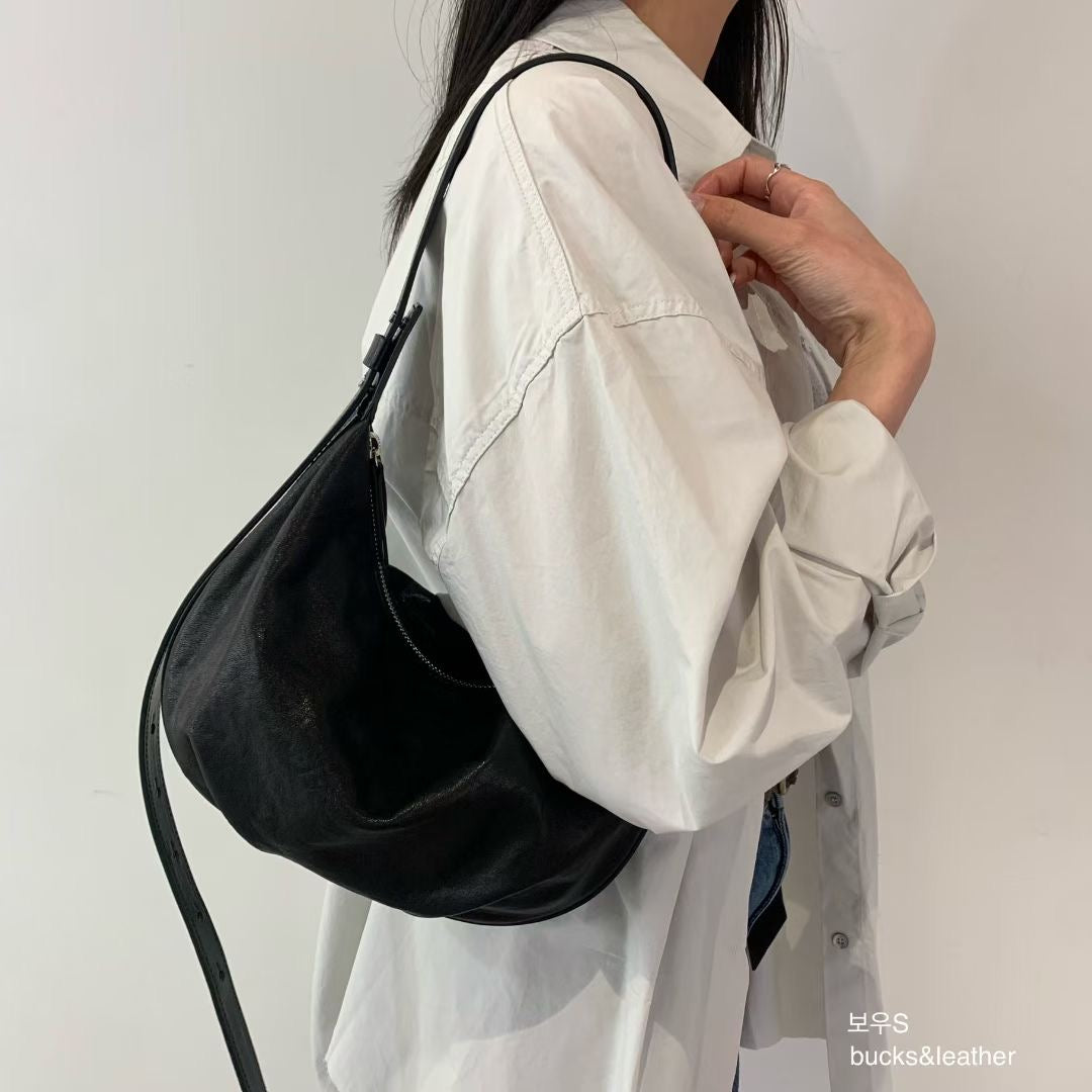 Korean APM Collection BUCKS&LEATHER Black Leather Bag (Preorder)