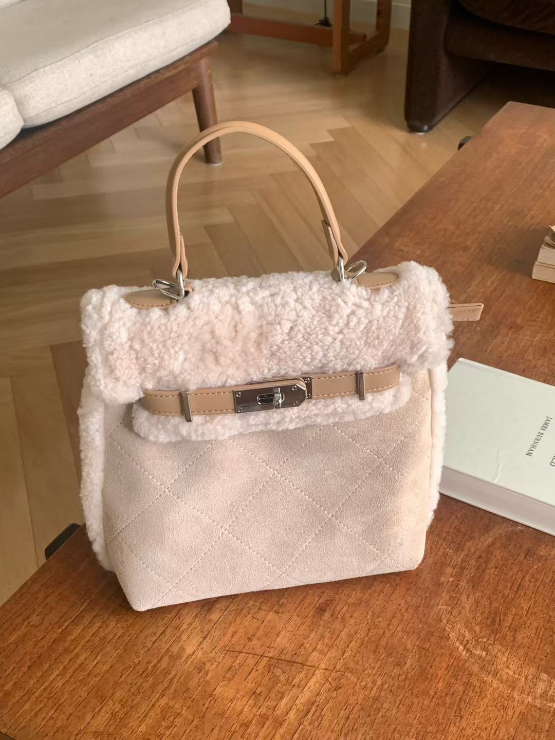 Korean APM Collection Stuffy Two Colors Leather Bag (Instock)