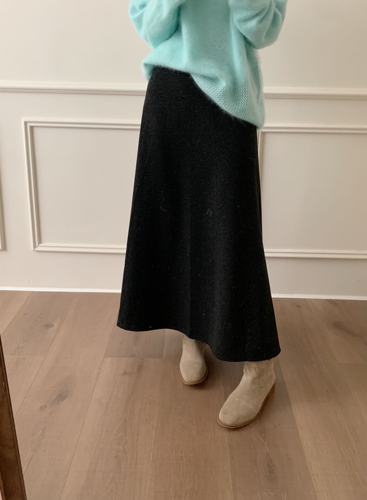 Kelly Designs Cashmere Blend Flared 3 Colors Skirt (Instock)