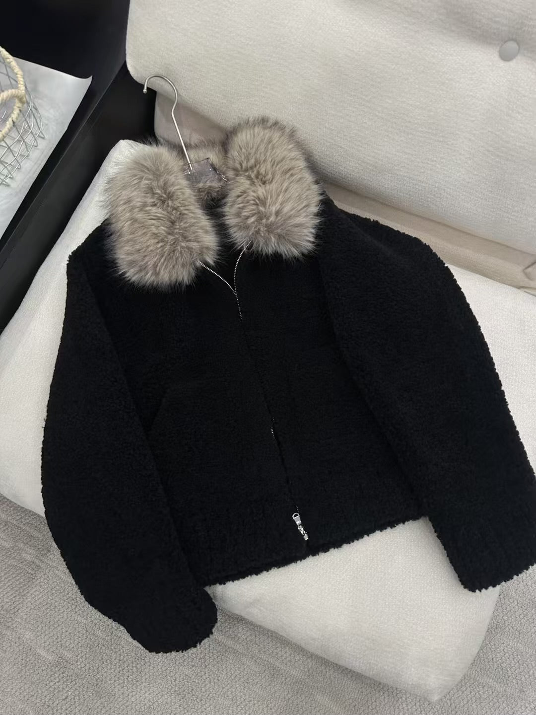 Kelly Designs Eco-Fur Cropped Jacket with Plush Collar – Soft, Warm & Chic (1-2 weeks)