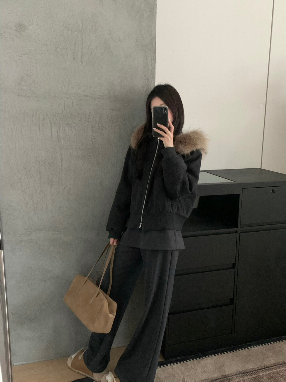 Kelly Designs Minimal Wool-Blend Short Goose Jacket with Detachable Raccoon Fur Collar (Instock)