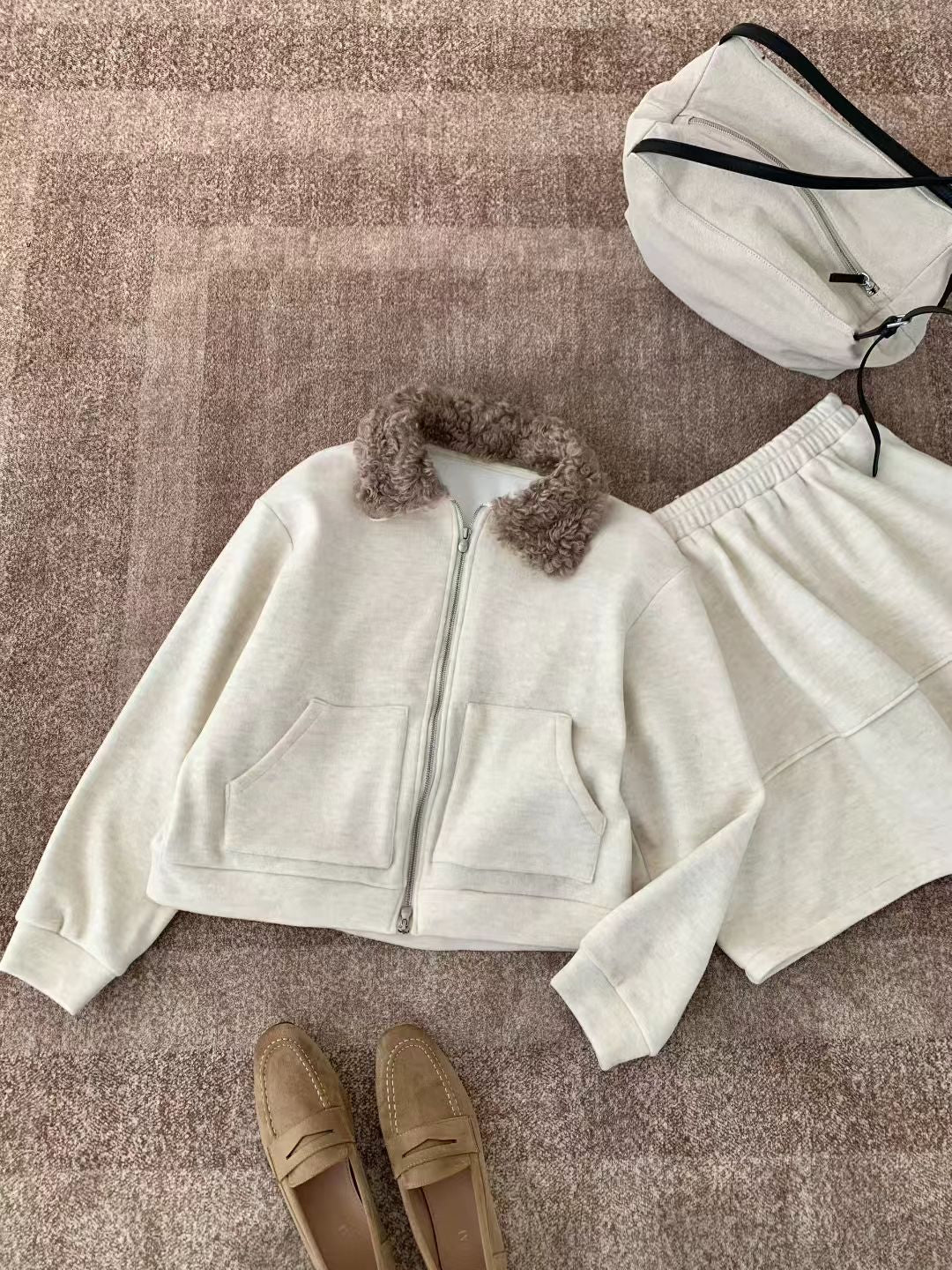 Kelly Designs Fleece-Collar Sweat Set | Cozy Two-Piece Lounge Outfit (Instock)