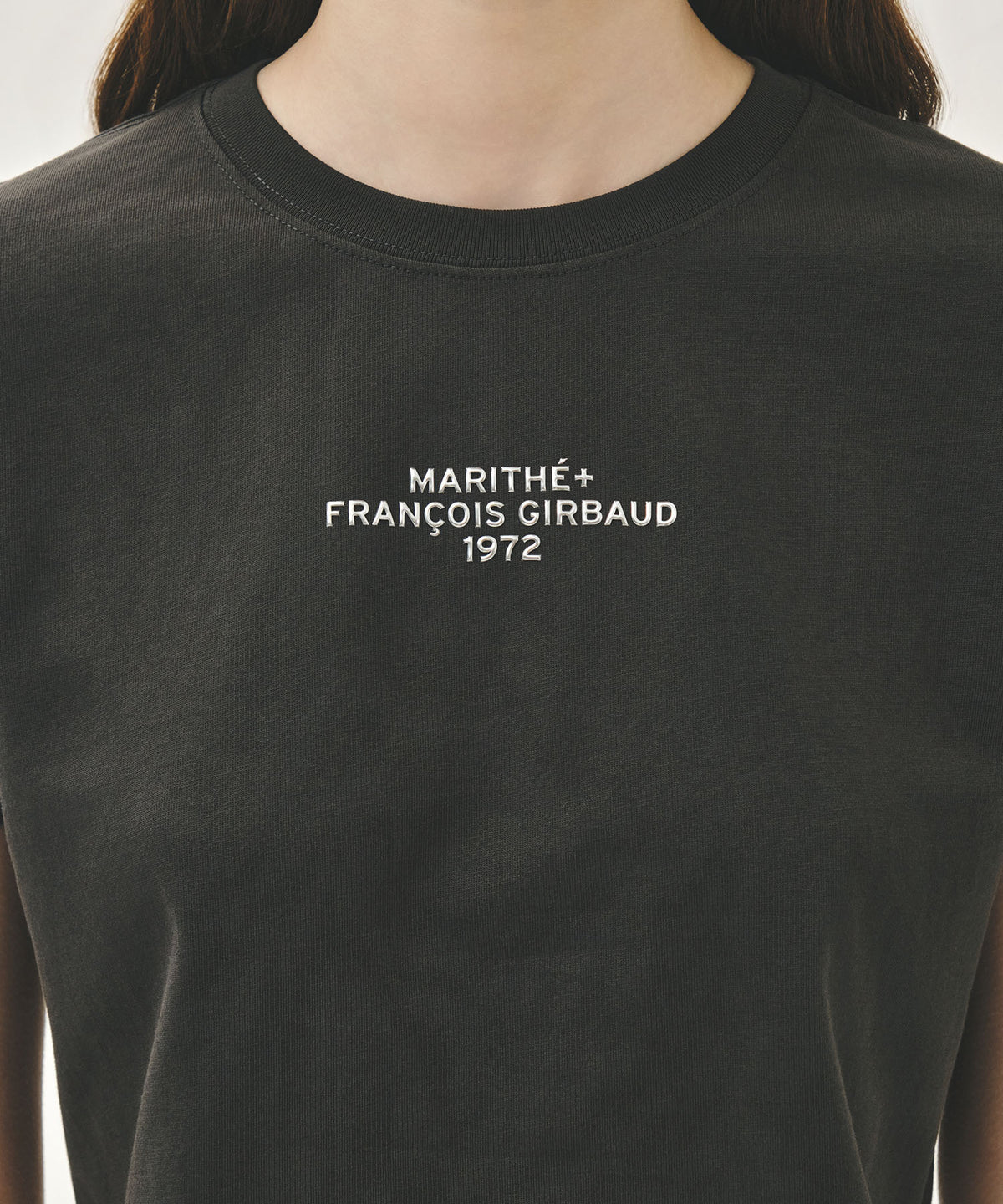 Marithe W SILVER LETTERING CROP TEE charcoal (Instock)