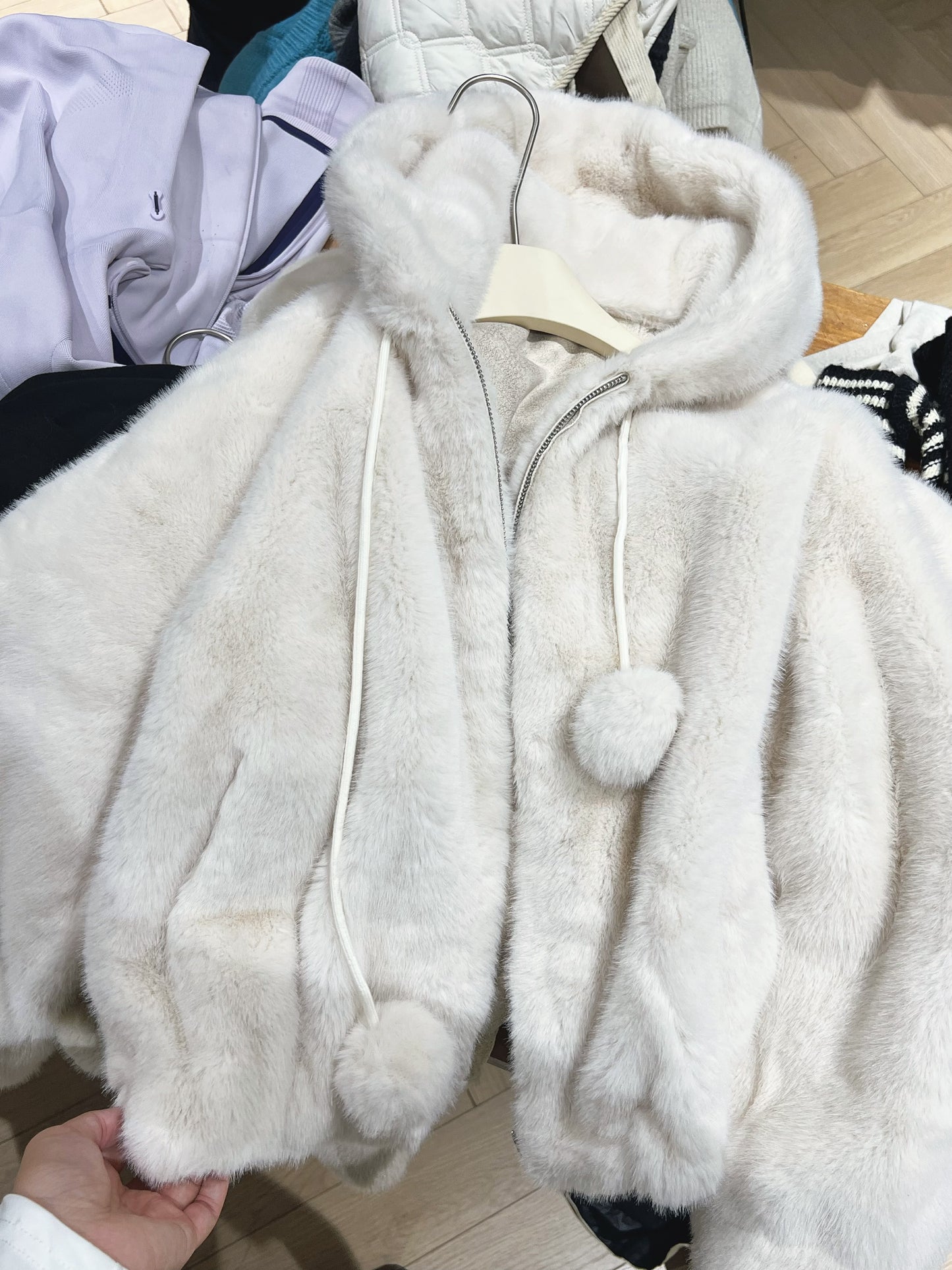 Kelly Designs Environment Fur Zip-Up White Jacket (Instock)