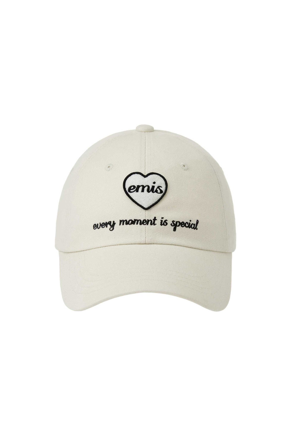 EMIS HEART WAPPEN BALL CAP-CREAM (Preorder)