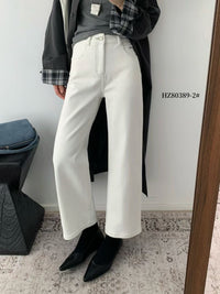 Kelly Designs Straight White Napping Jeans (Instock)