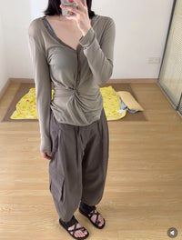 Korean Verso Henley V-neck Top (Instock)