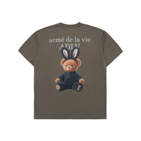 ADLV RABBIT BEAR DOLL LOGO SHORT SLEEVE T-SHIRT (Instock)