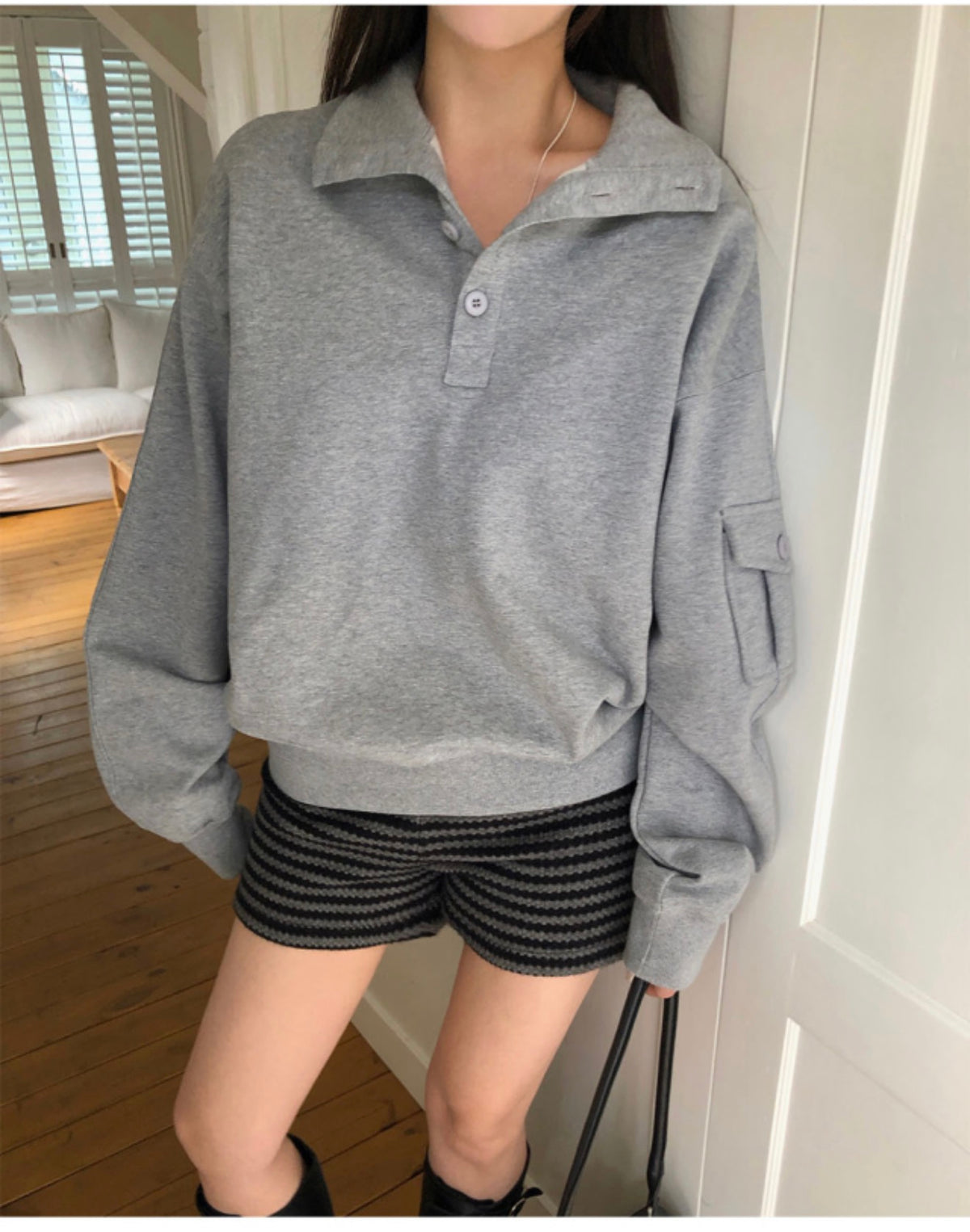 Korean Collection Loose-Fit High-Neck Sweatshirt (Instock)