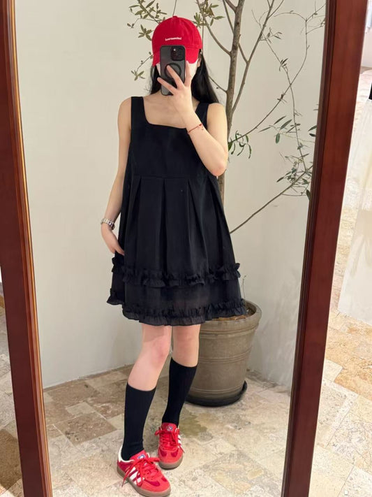 Kelly Designs Black Mid Dress (Instock)
