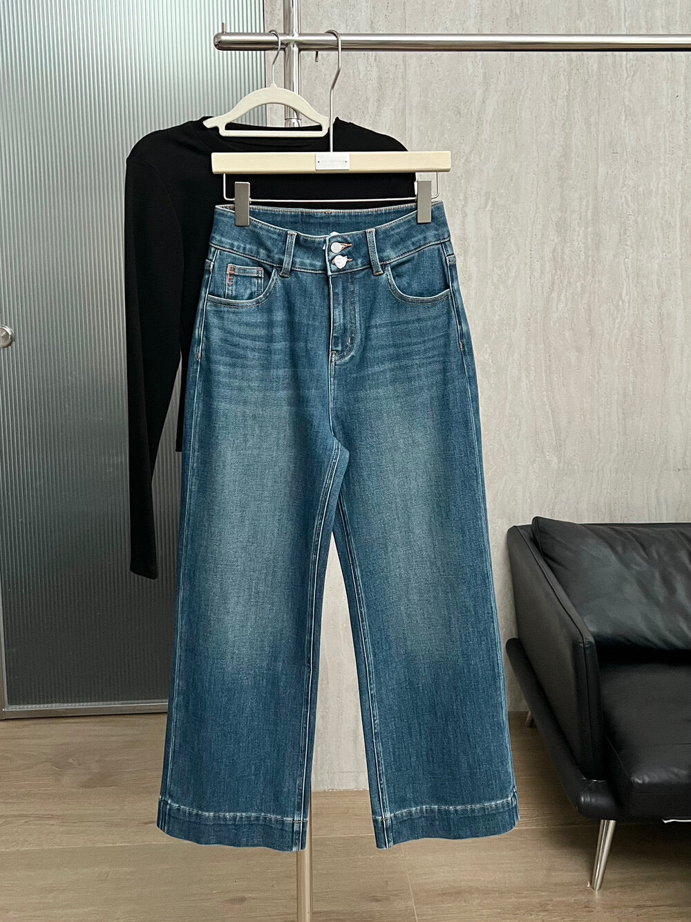 Kelly Designs 2 Buttons High Waist Blue Jeans(Instock)