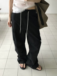 Korean Multi-Pocket Cargo Wide-Leg Black Pants (Instock)