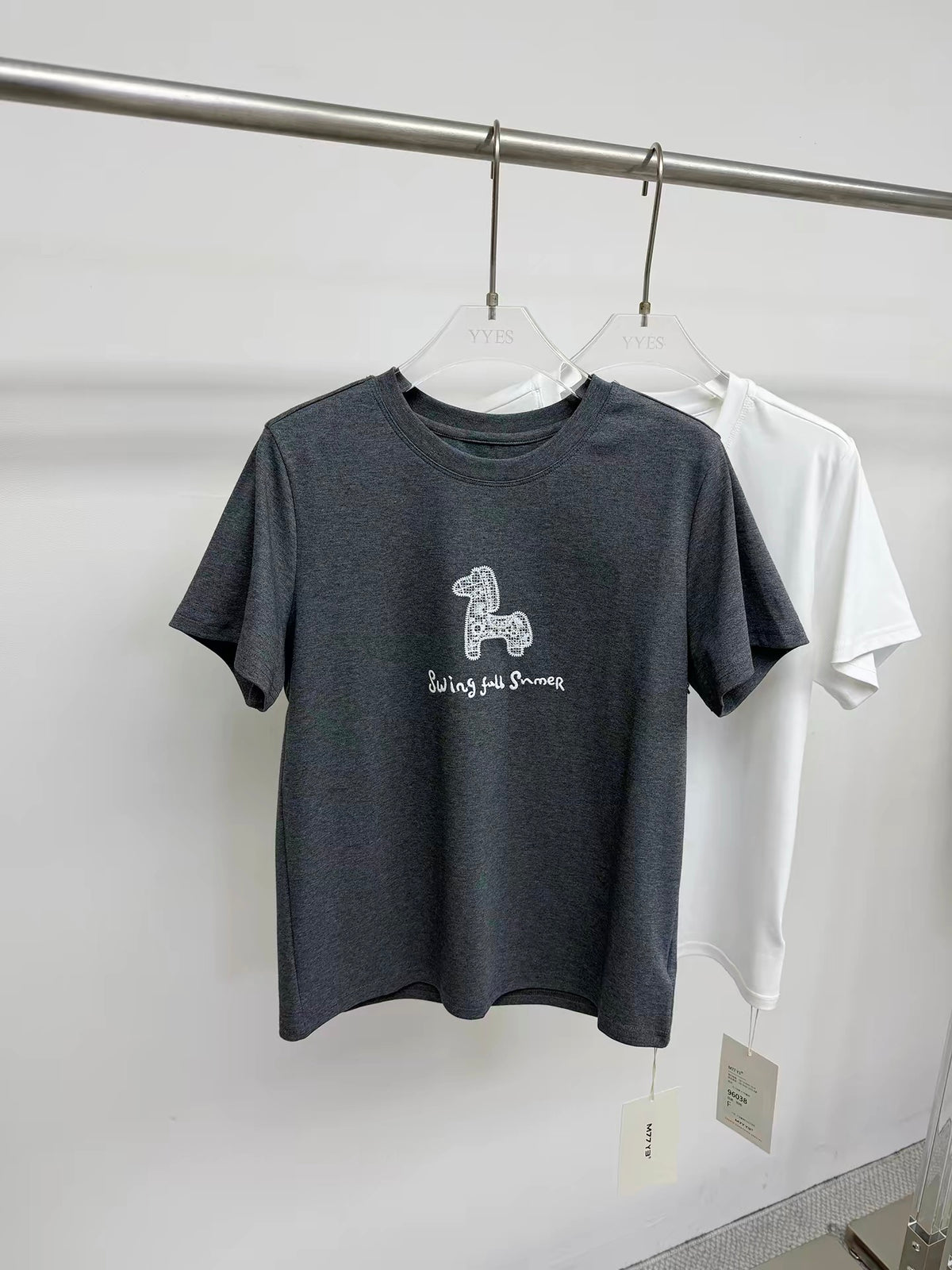 Kelly Designs Lace Horse Charcoal Tshirt（Instock)