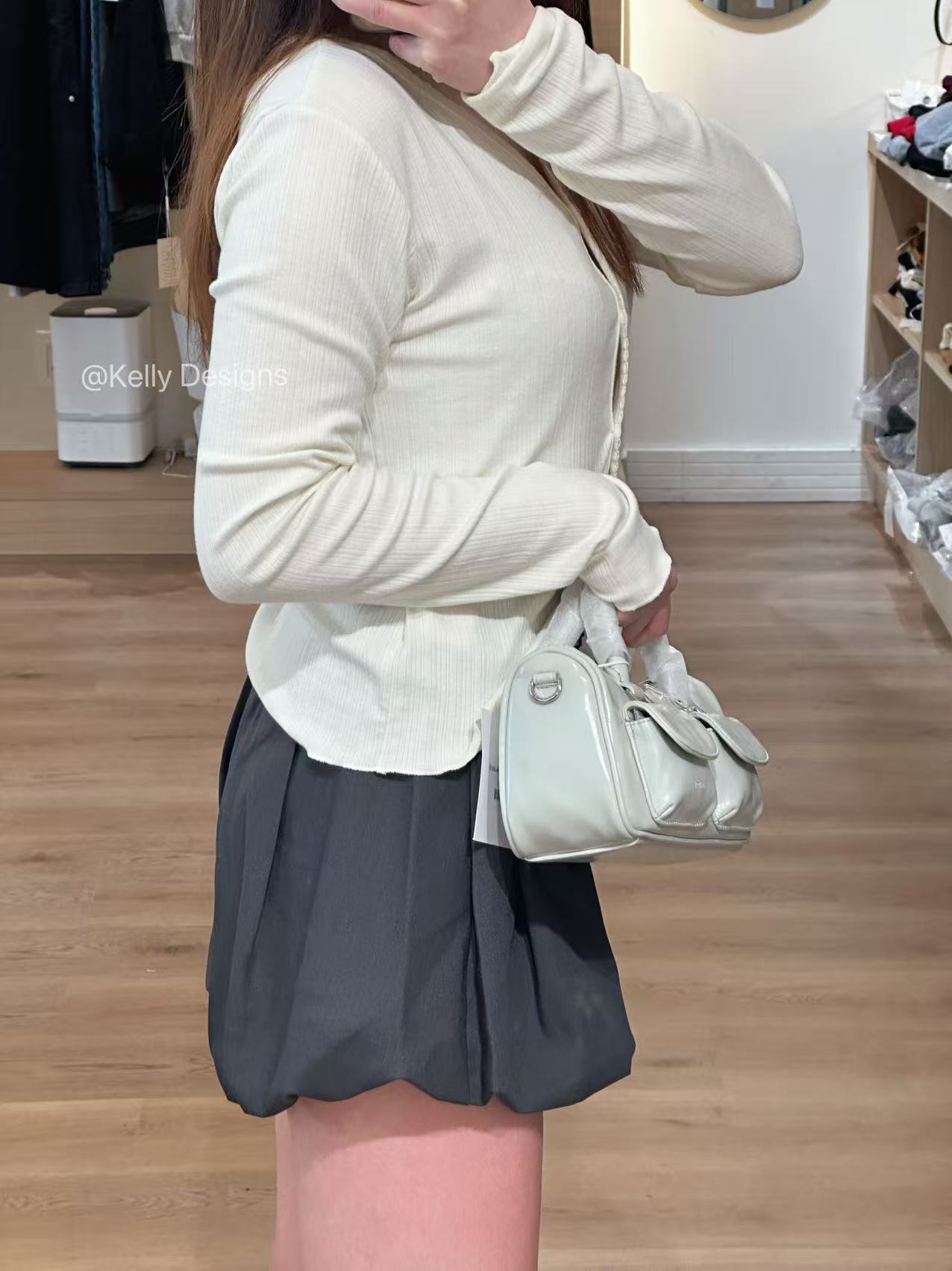 Kelly Designs Half Elasticity Shorts-2 Colors (Instock)