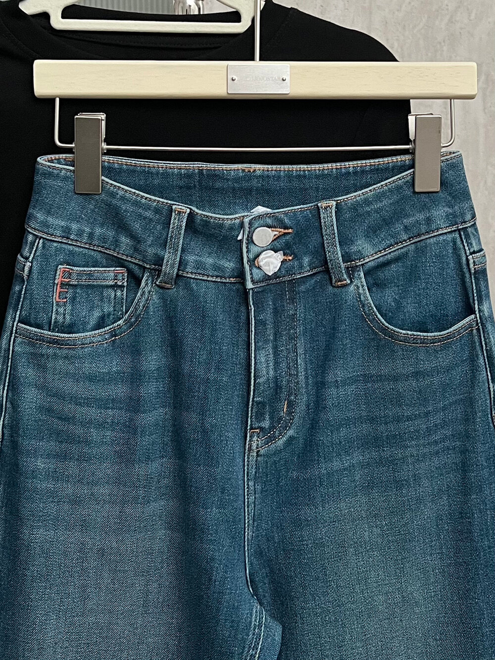 Kelly Designs 2 Buttons High Waist Blue Jeans(Instock)