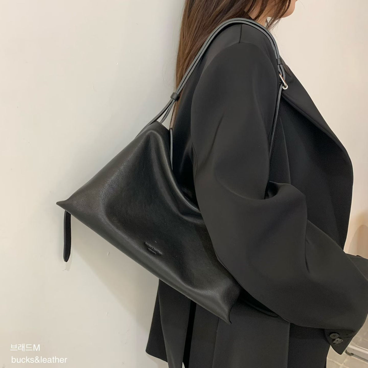 Korean APM Collection BUCKS&LEATHER Leather Bag (Preorder)