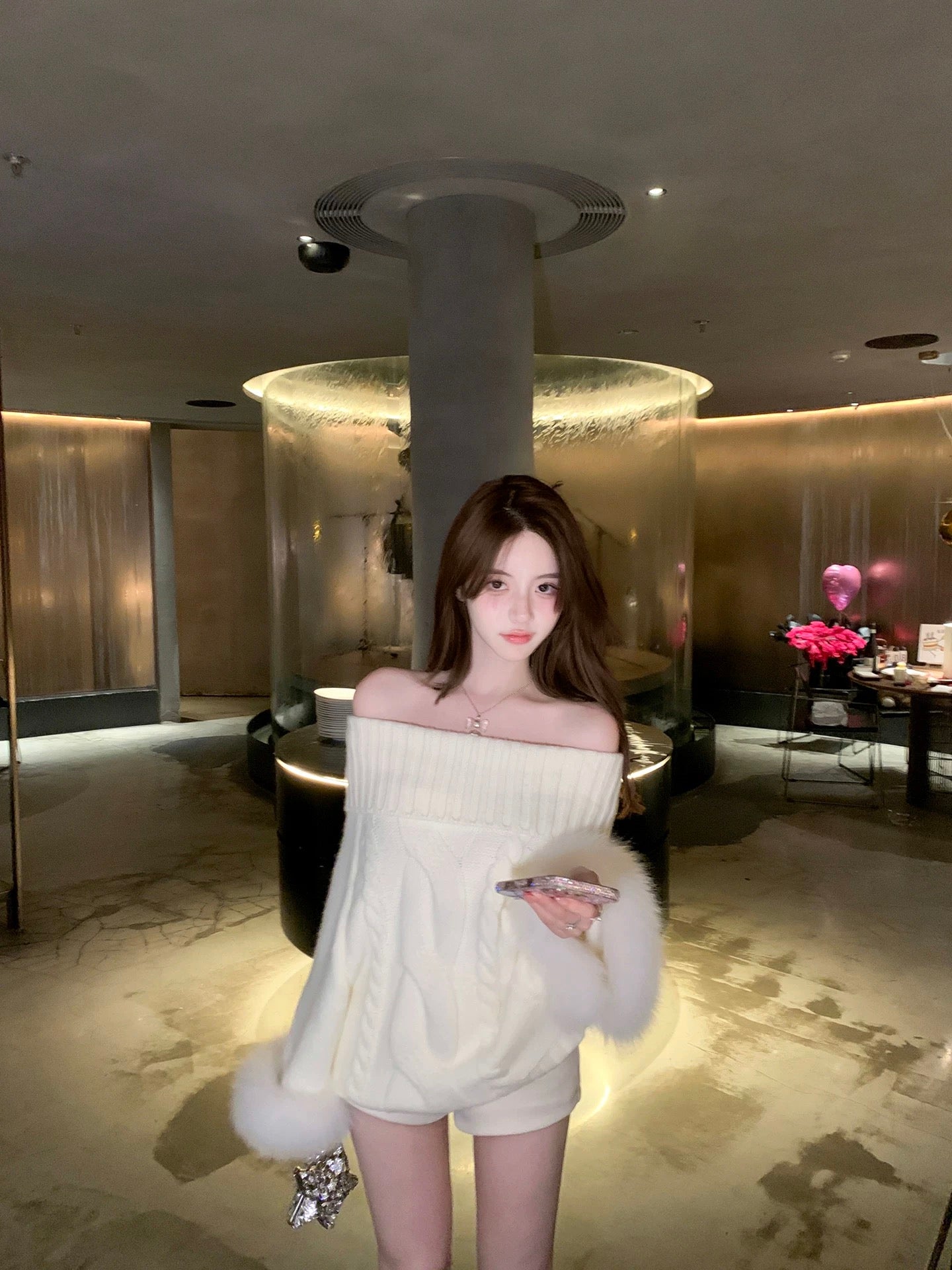 Kelly Designs 2 Ways Fox Fur White Sweater (Instock)