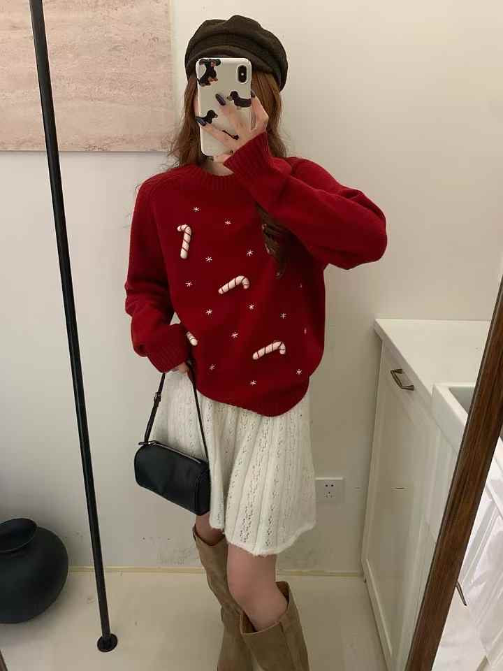 Kelly Designs Christmas Straw Red Wool Sweatshirt (Instock)