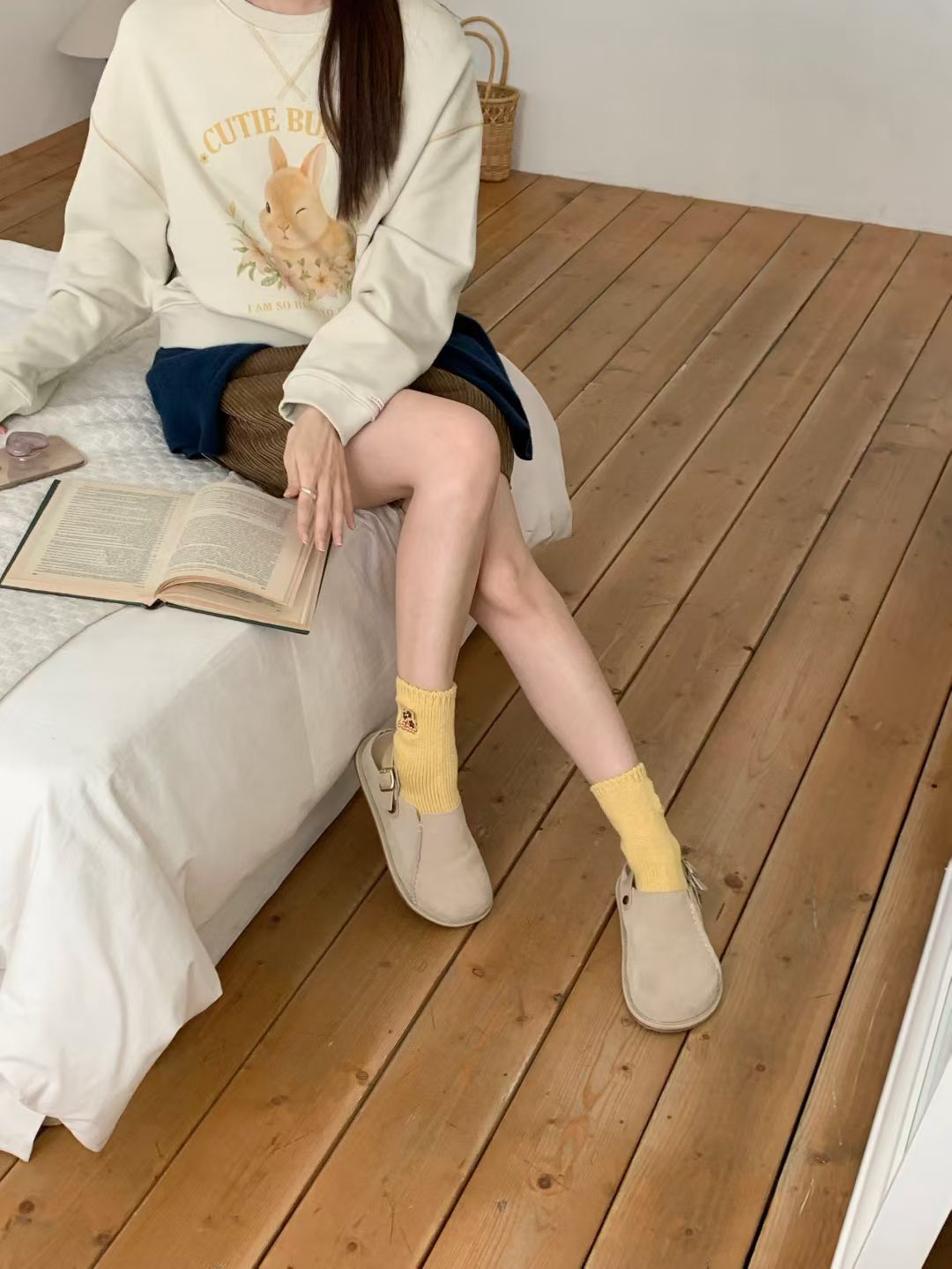 Korean APM Collection 2 Colors Bunnies Sweater (Instock)