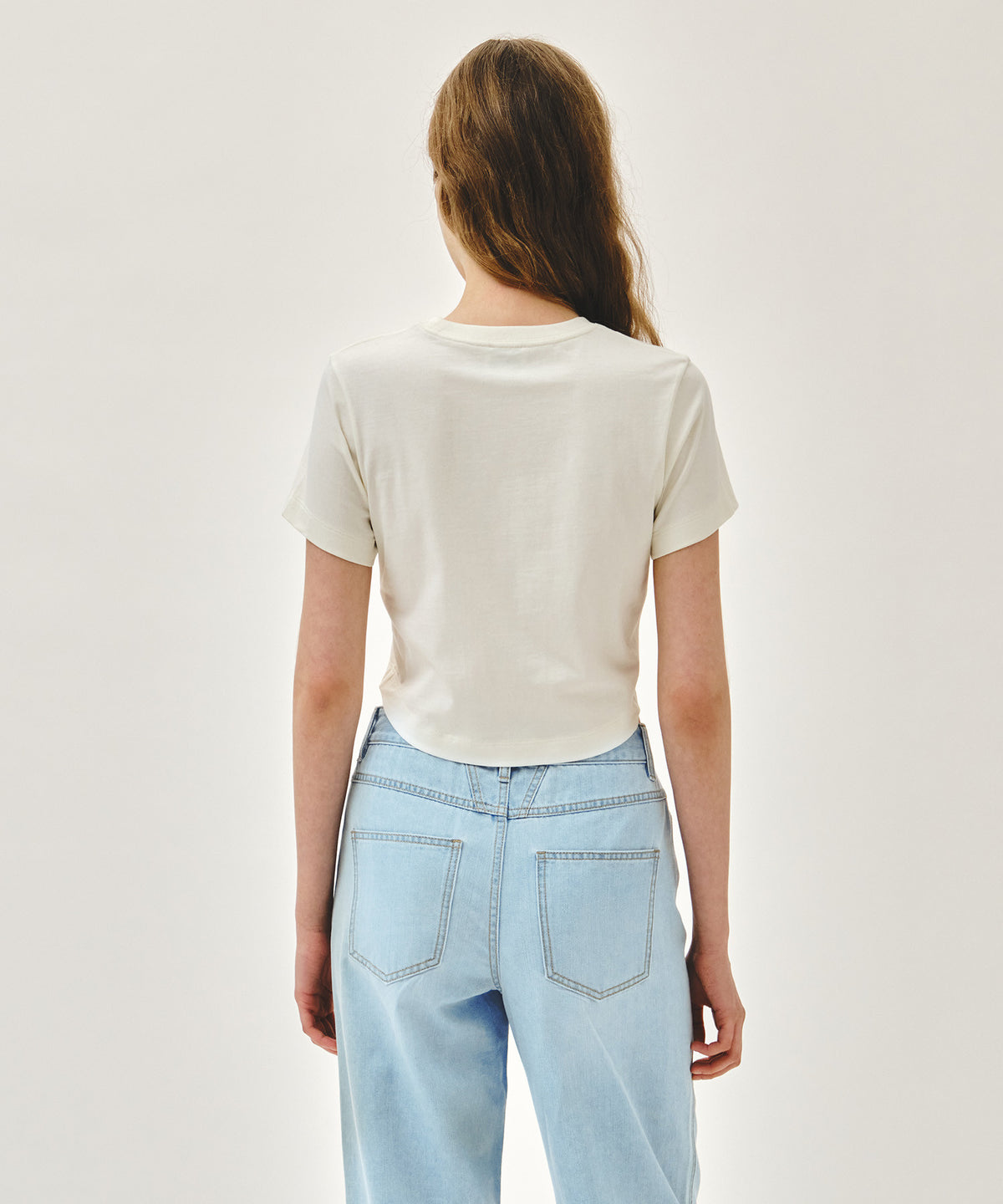 Marithe W SILVER LETTERING CROP TEE ivory (Instock)
