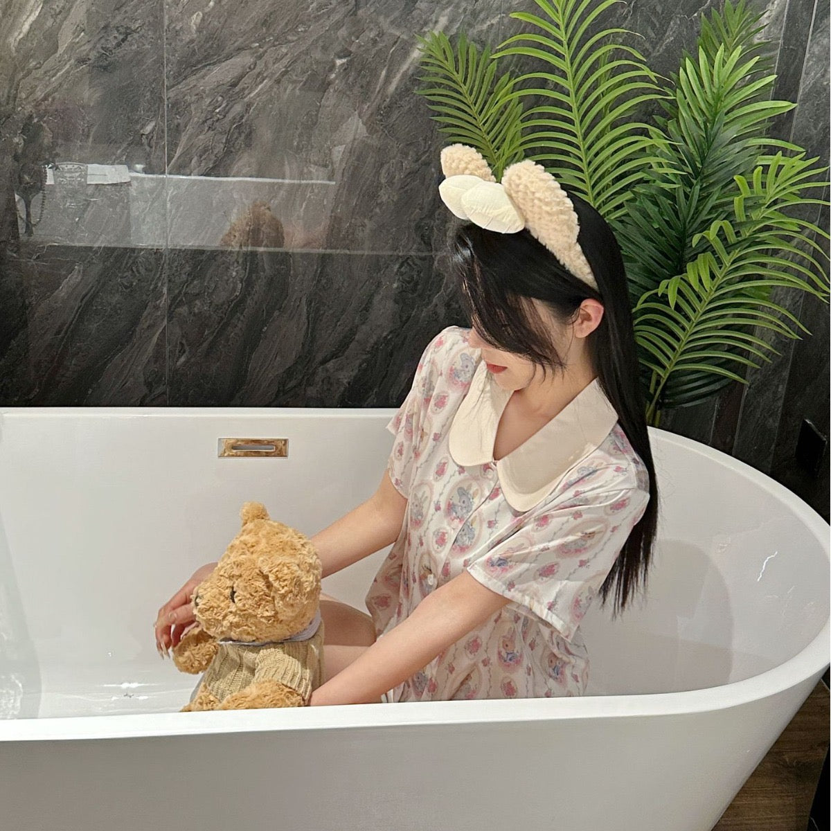 Kelly Designs Sweet Bunny Print Ice Silk Pajamas – Short Sleeve & Shorts Set (Instock)