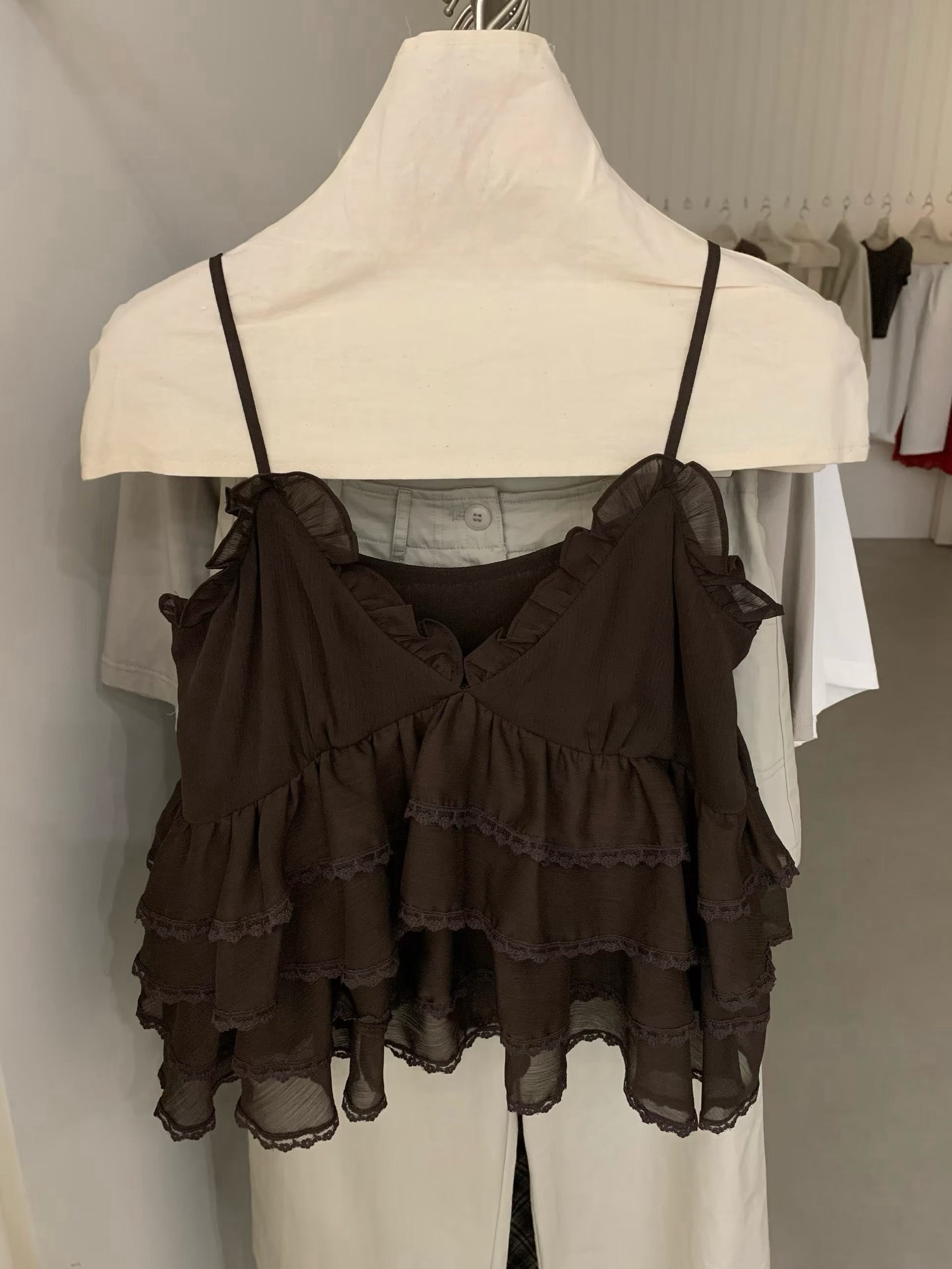 Kelly Designs Layer Brown Cami Top（Instock)