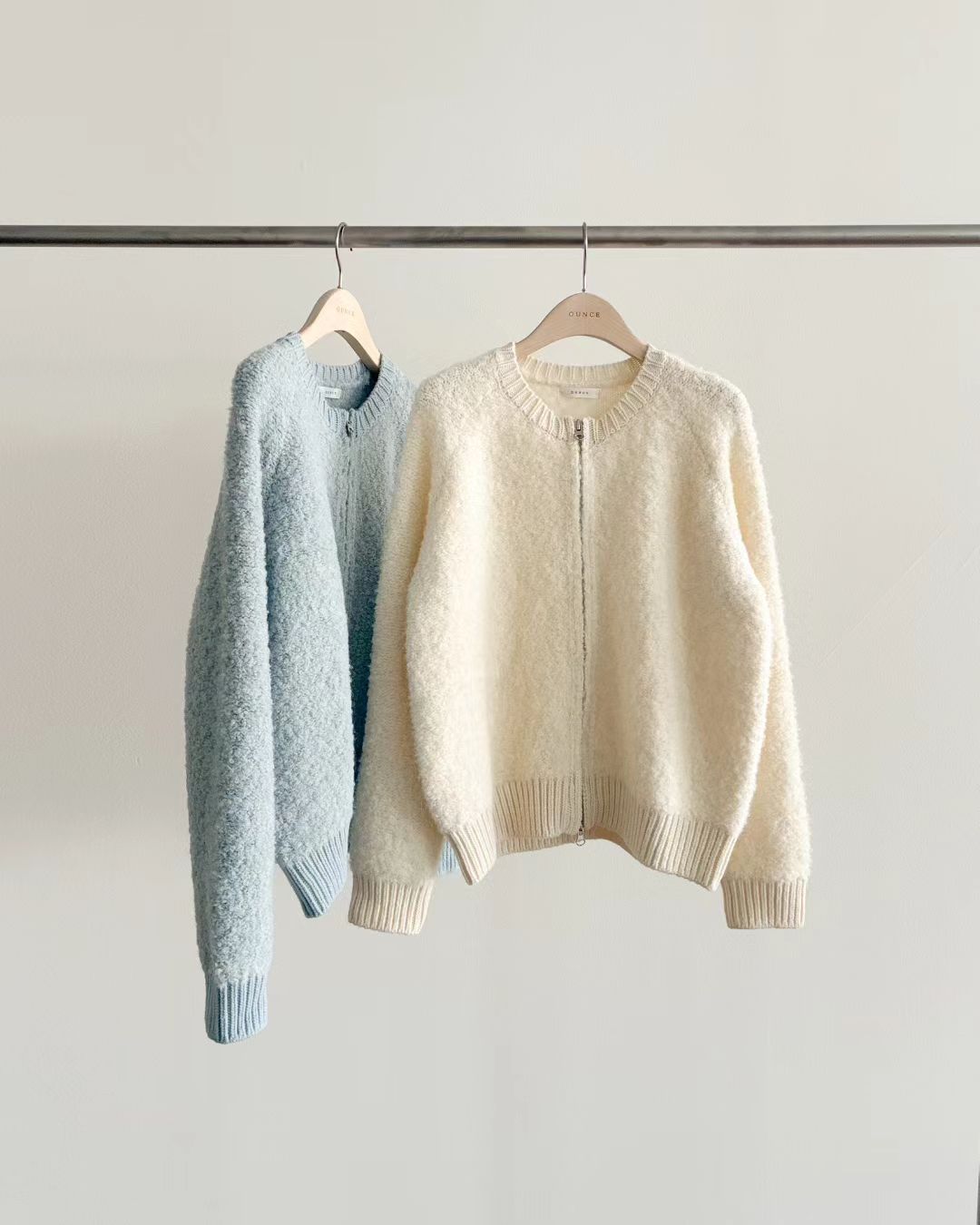 Korean APM Collection Ounce Two Colors Wool Zip Up Cardigan (Instock)