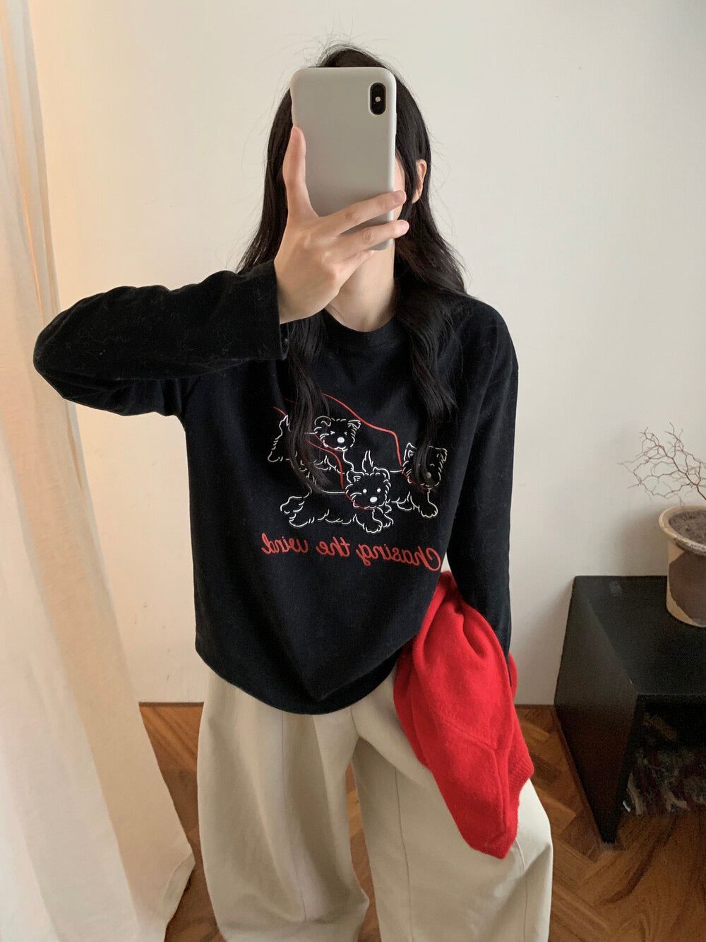 Kelly Designs “Chasing the Wind” Puppy Graphic Long-Sleeve Tee(Instock)