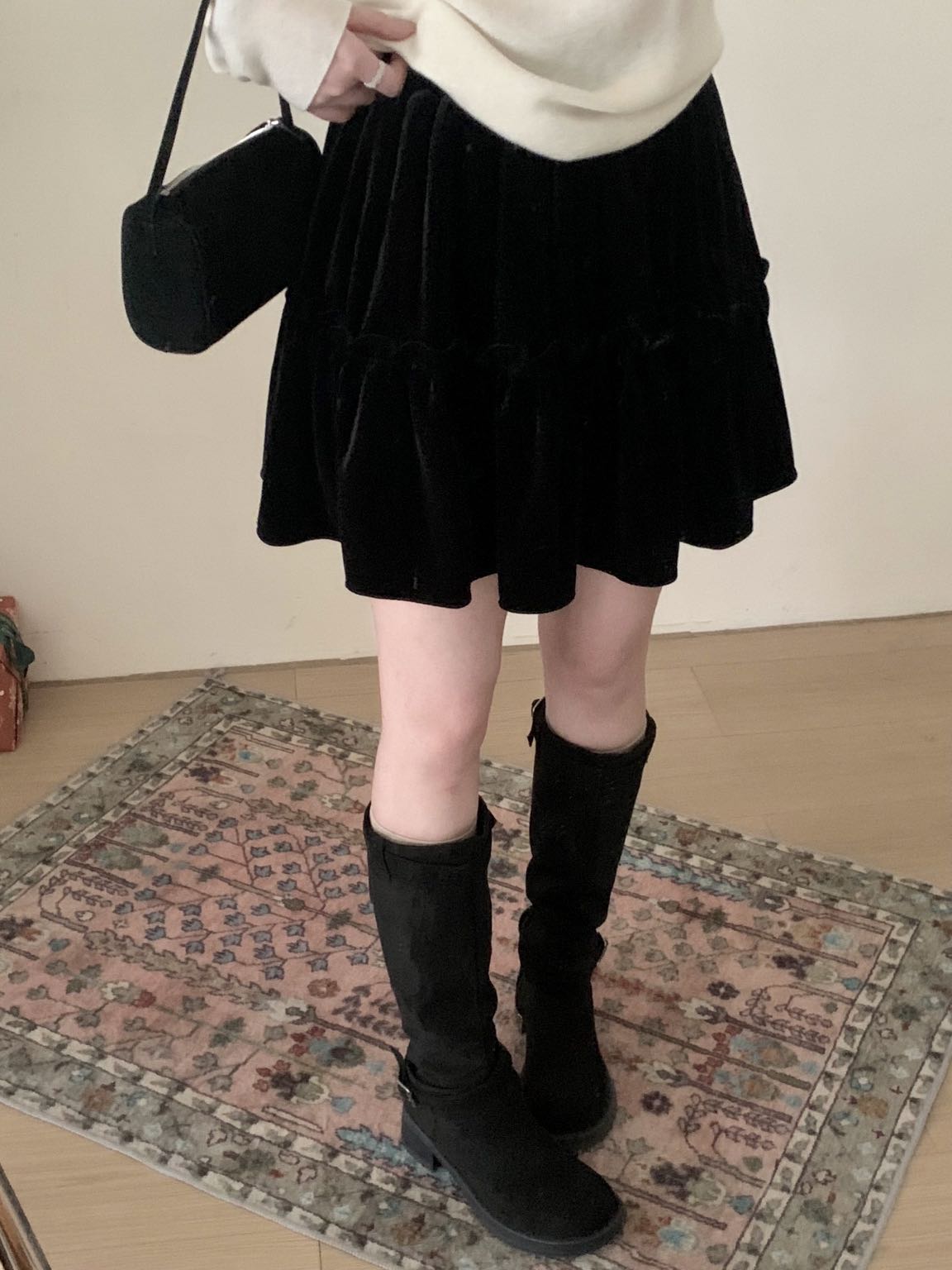 Kelly Designs Velvet Tiered Mini Skirt (Instock)