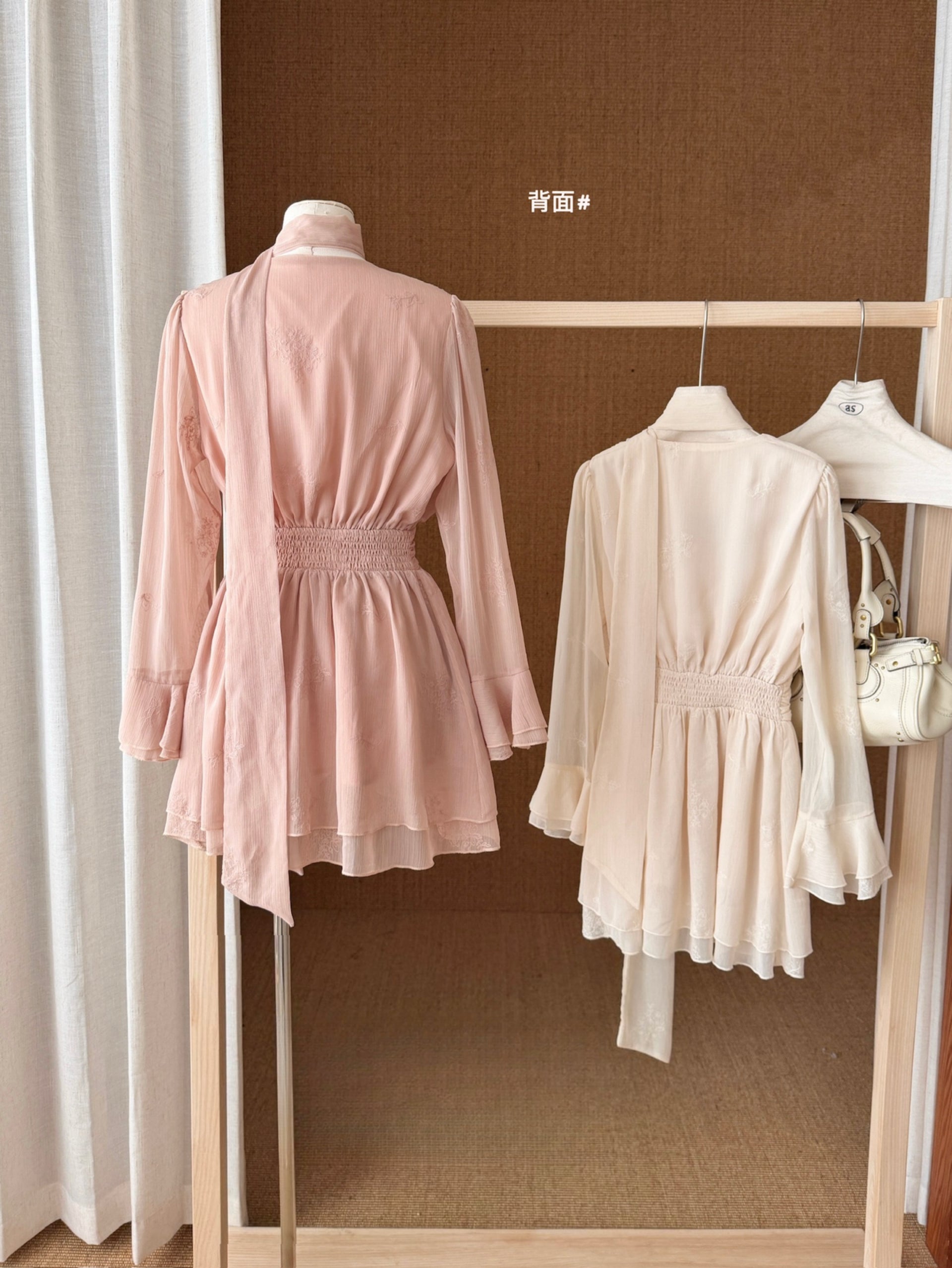 Kelly Designs 2 Colors Dress (Instock)