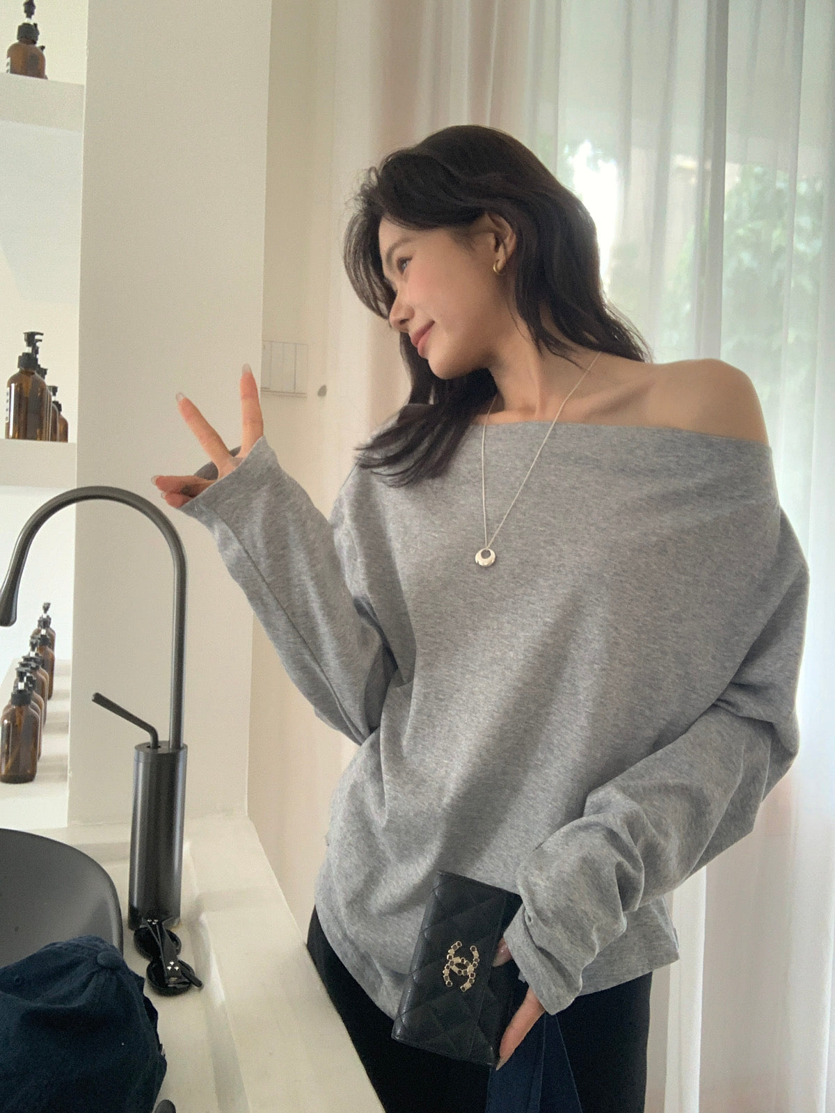 Kelly Designs 4 Colors Off Shoulder Top (Instock)