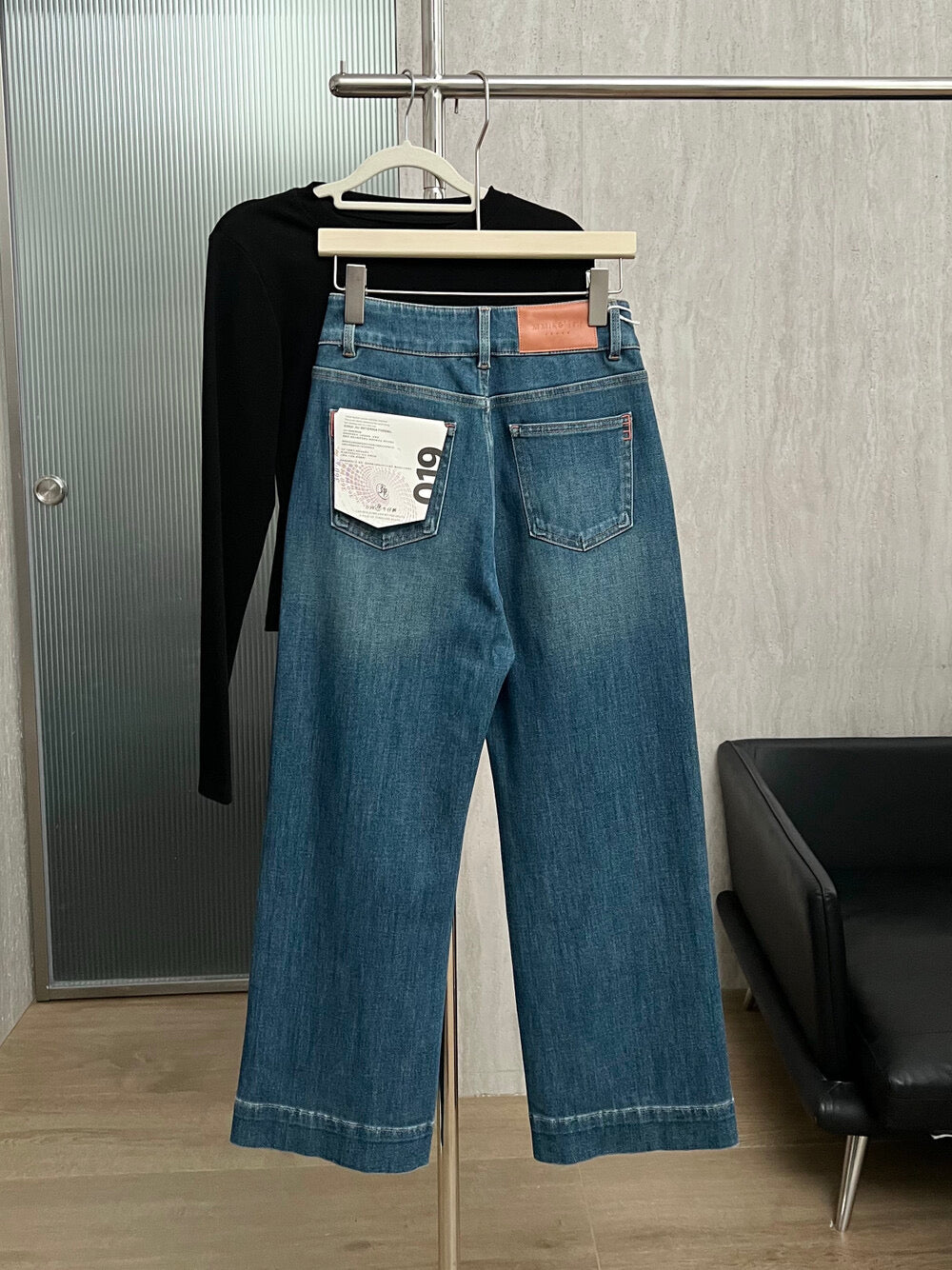 Kelly Designs 2 Buttons High Waist Blue Jeans(Instock)