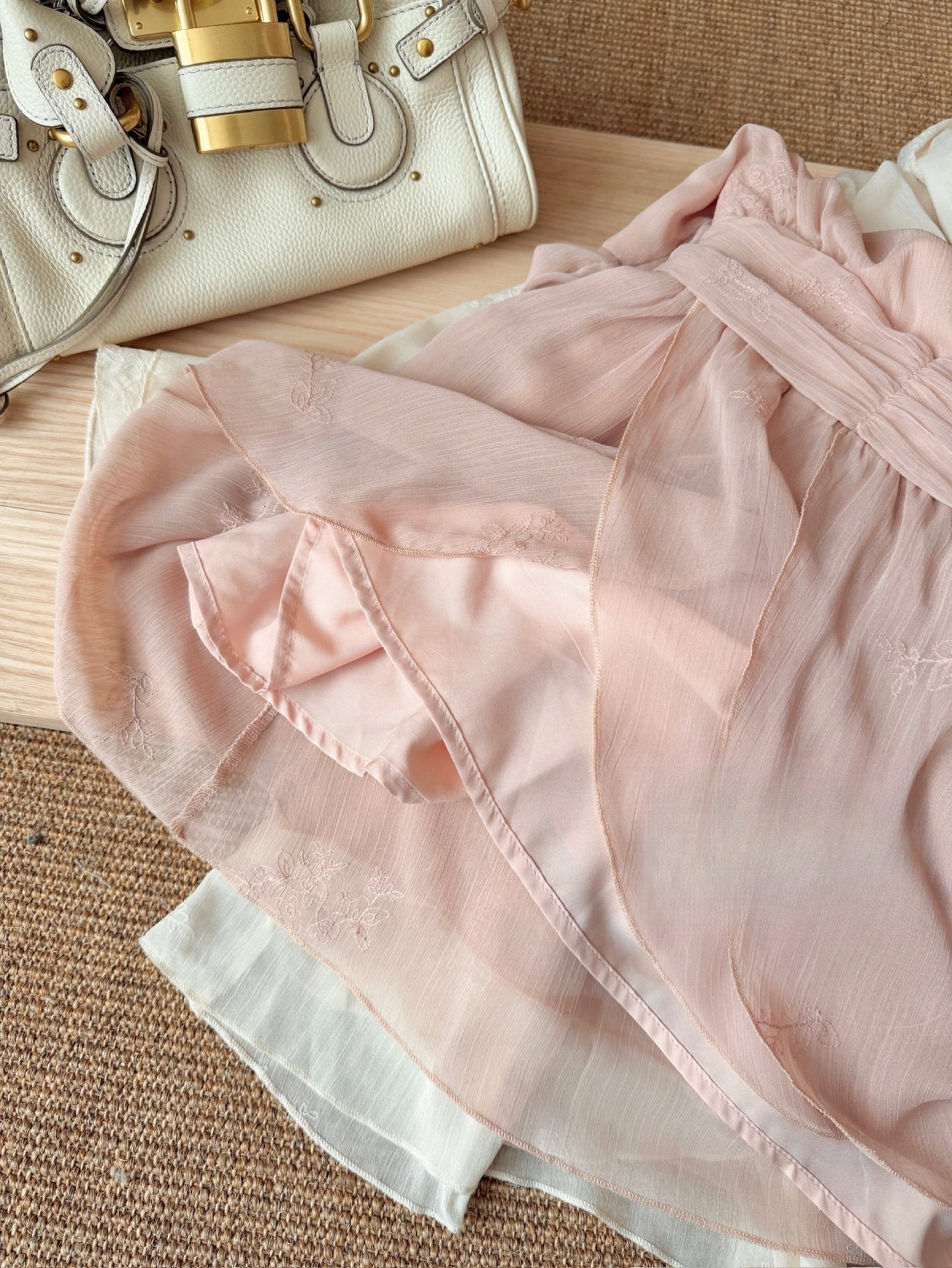 Kelly Designs 2 Colors Dress (Instock)