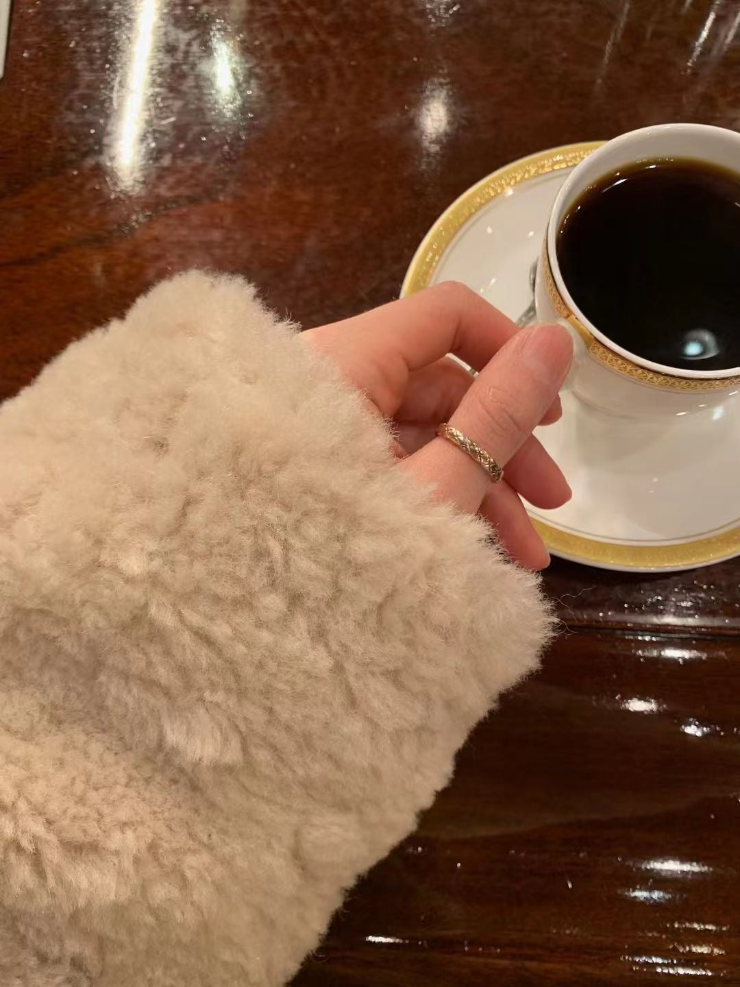 Korean APM Collection Ounce Faux Fur Zip Up Jacket (Preorder)