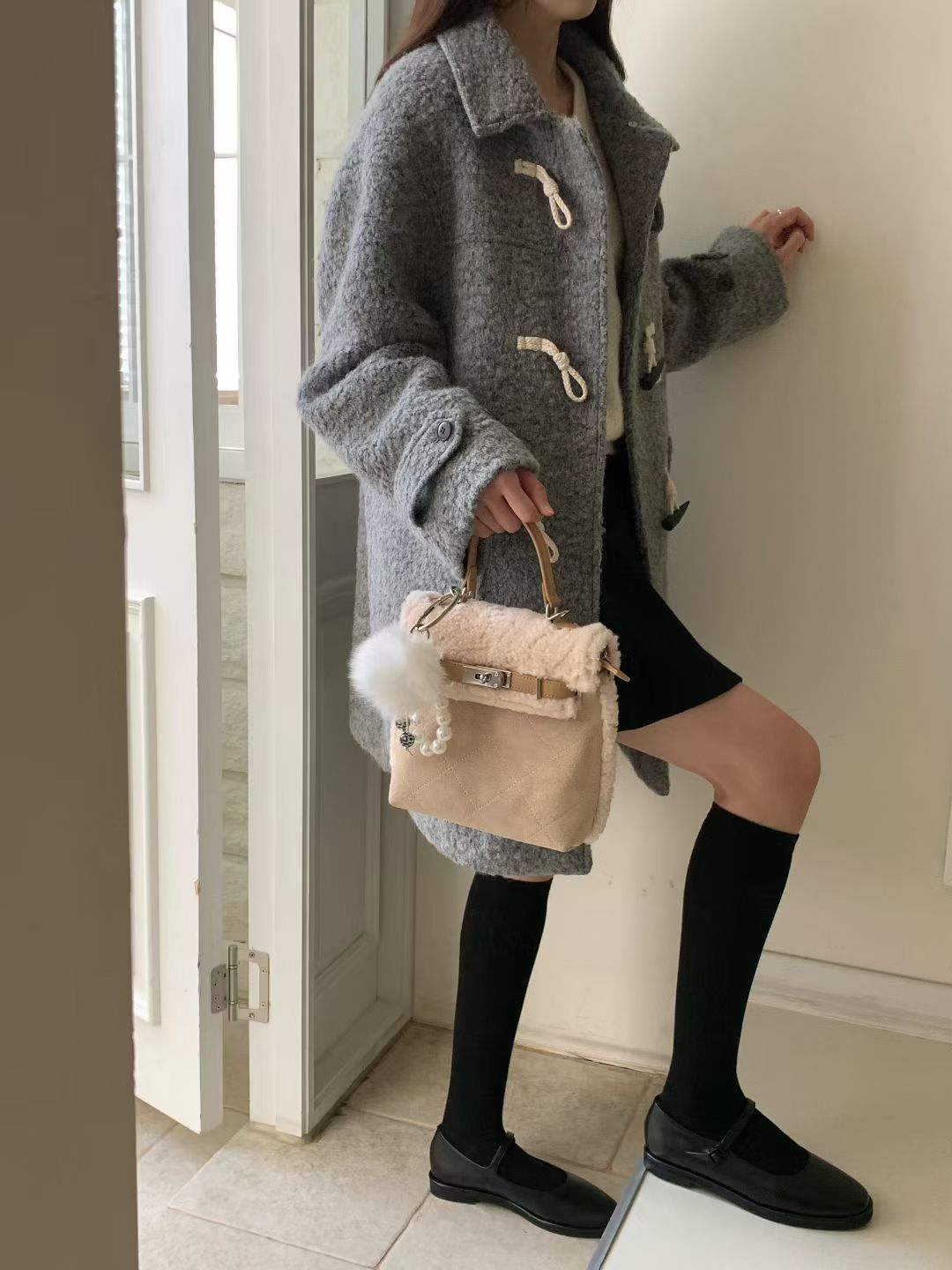 Korean APM Collection Stuffy Two Colors Leather Bag (Instock)