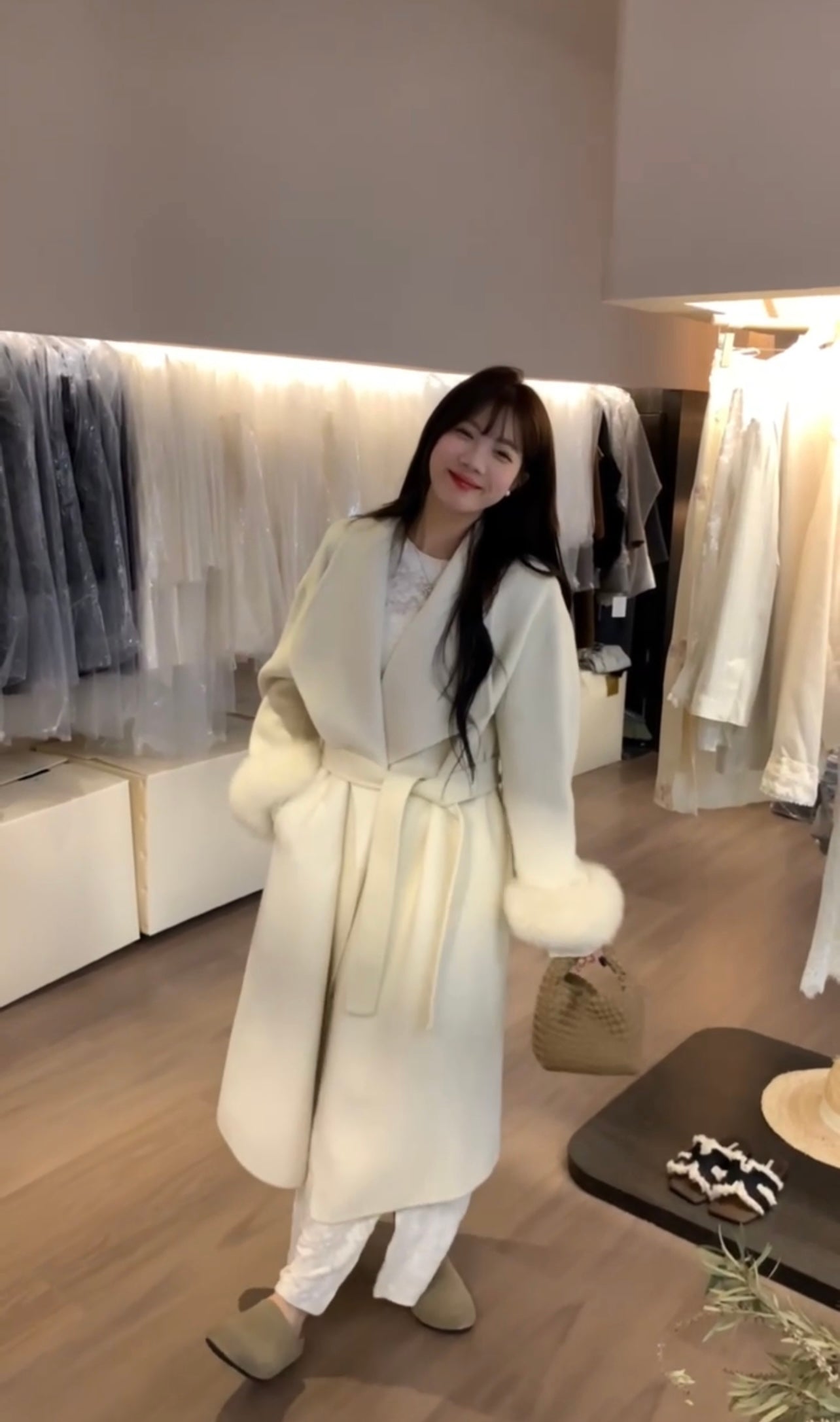 Kelly Designs Cashmere White Coat (Instock)