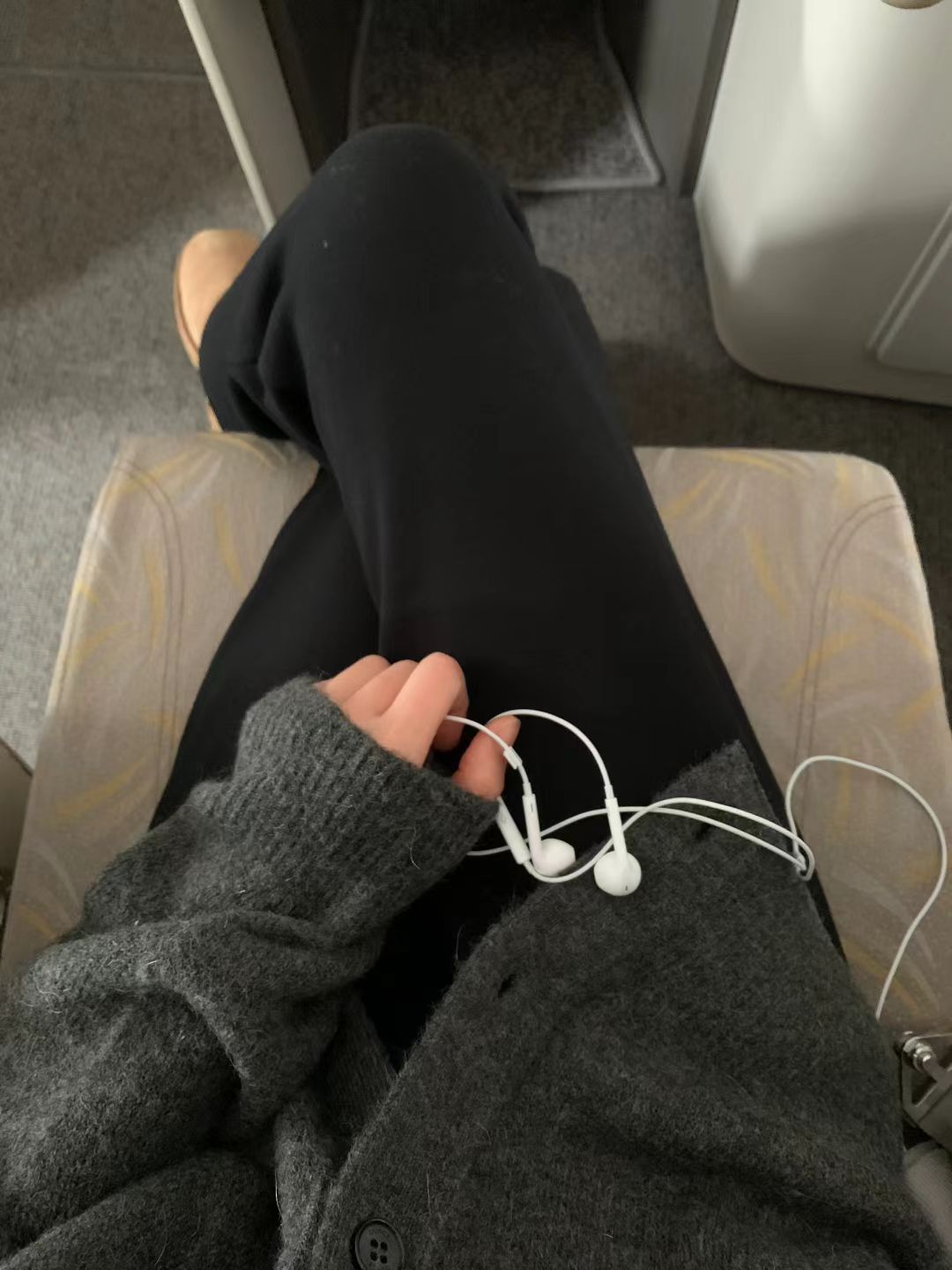 Korean APM Collection Ounce Black Flare Fleecing Pants (Instock)