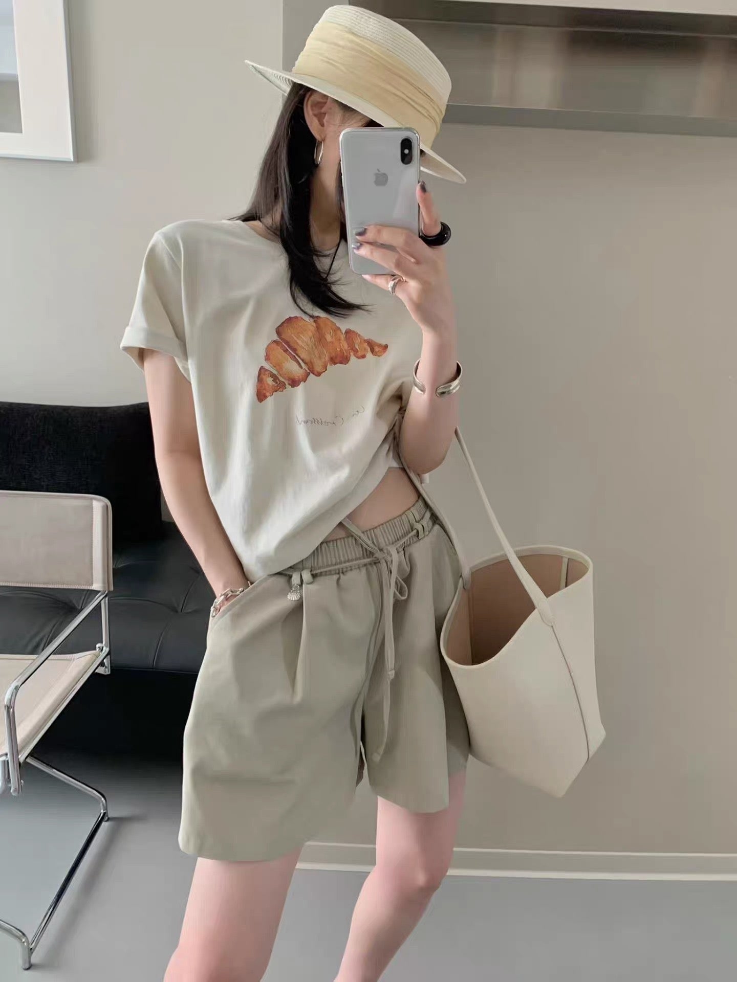 Korean APM Collection Khaki Shorts (Instock)