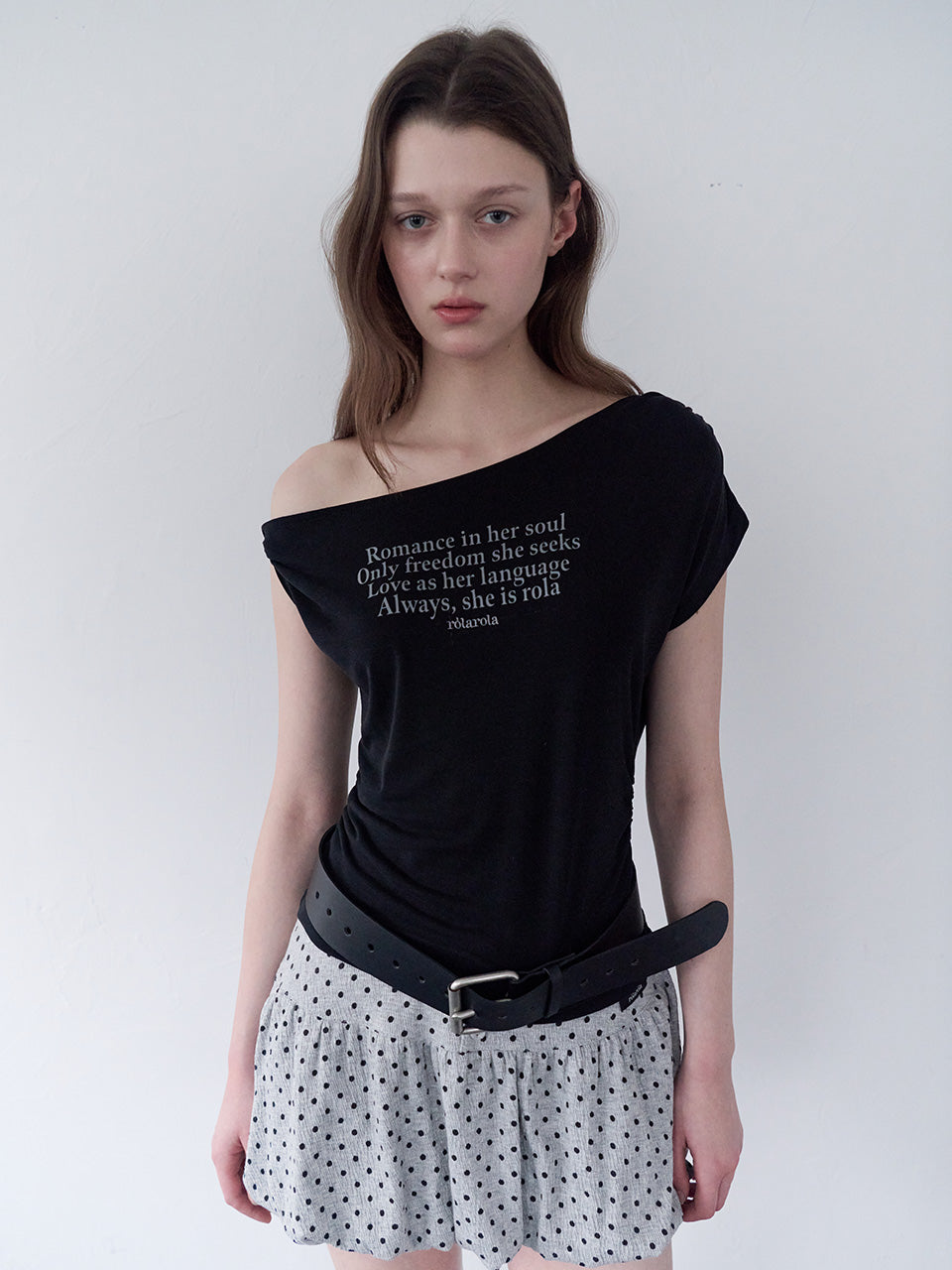 Rolarola LETTERING DRAPE OFF SHOULDER T-SHIRT BLACK (Instock)