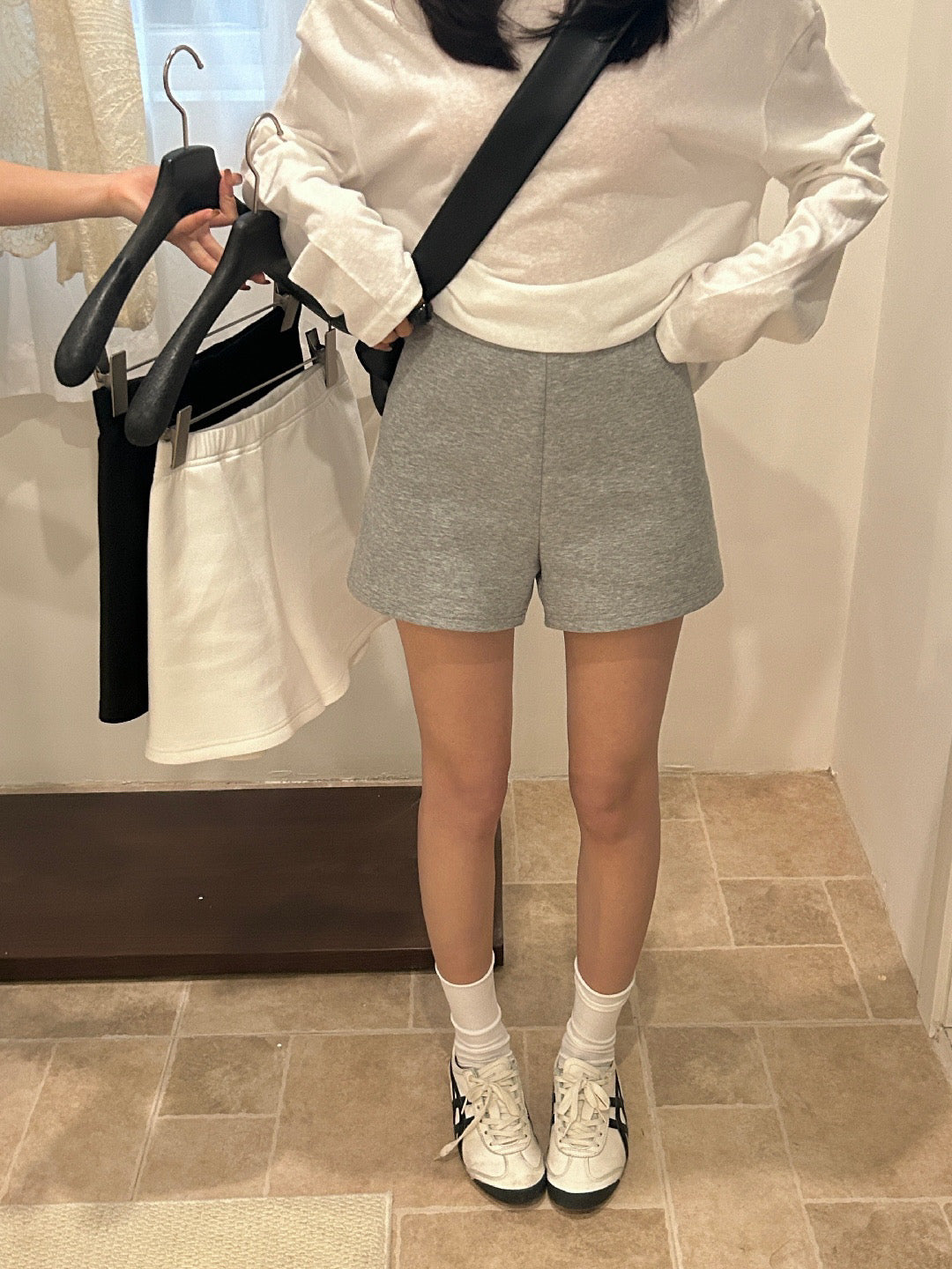 Kelly Designs Minimal Elastic Waist Shorts-3 Colors (Instock)