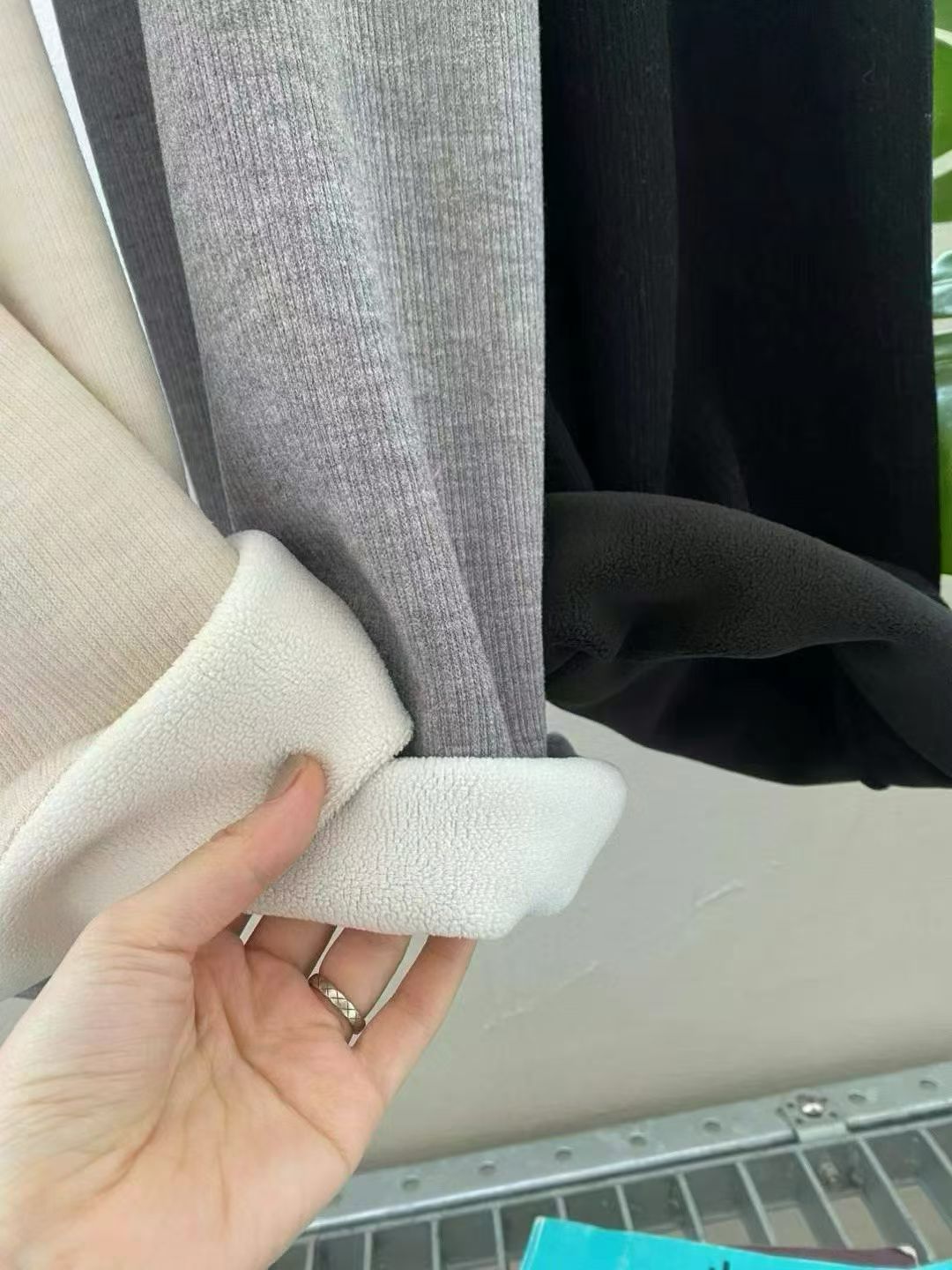 Korean APM Collection Fleece Pants - 4 Colors (Instock)