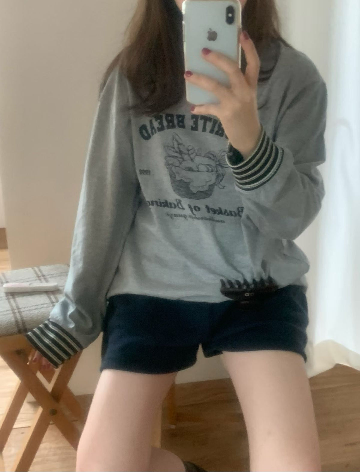 Korean APM Collection Favorite Bread Graphic Long Sleeve Tee (Instock)