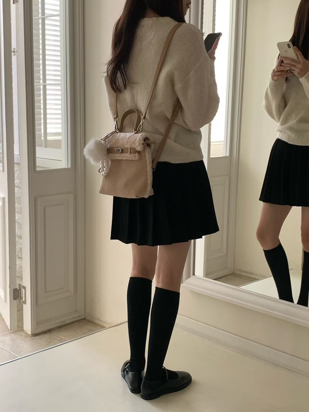 Korean APM Collection Stuffy Two Colors Leather Bag (Instock)