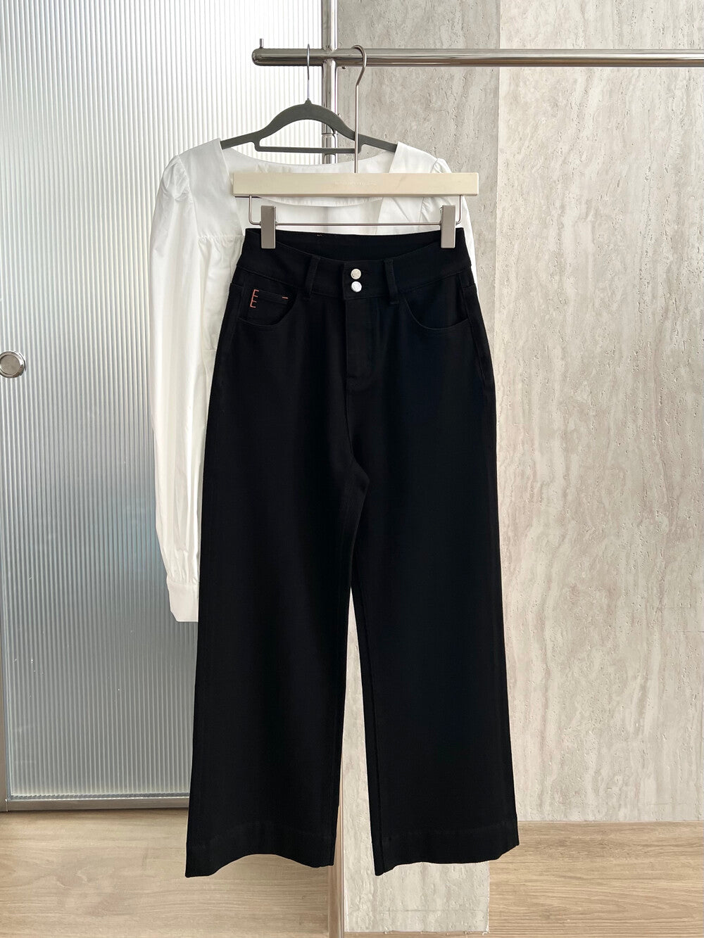 Kelly Designs 2 Buttons High Waist Black Jeans(Instock)