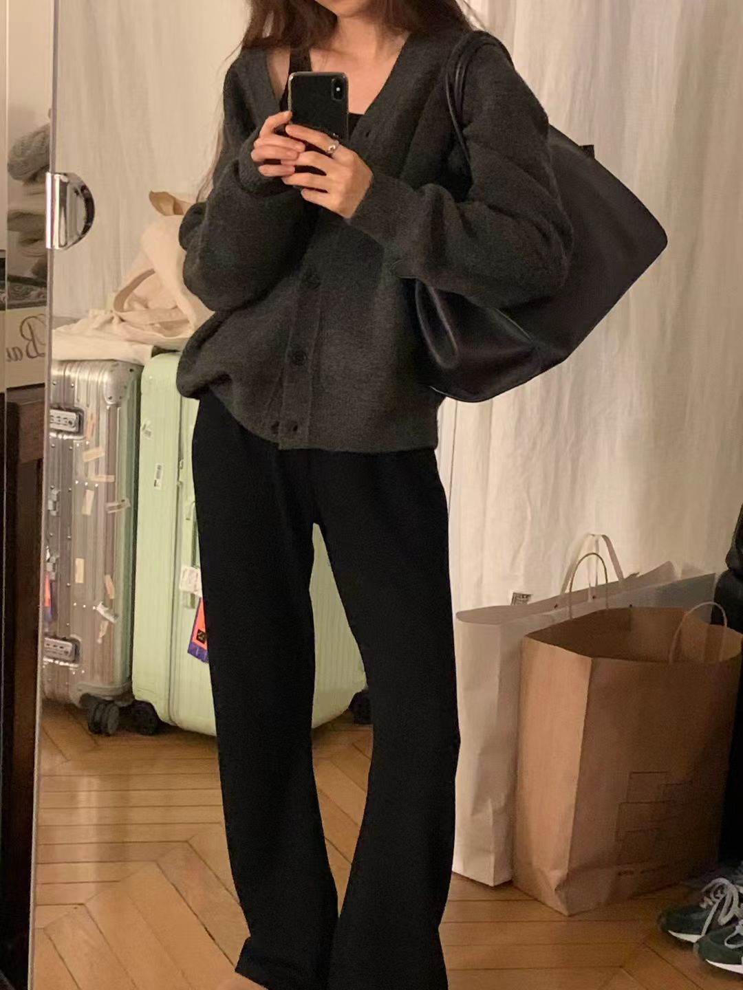 Korean APM Collection Ounce Black Flare Fleecing Pants (Instock)