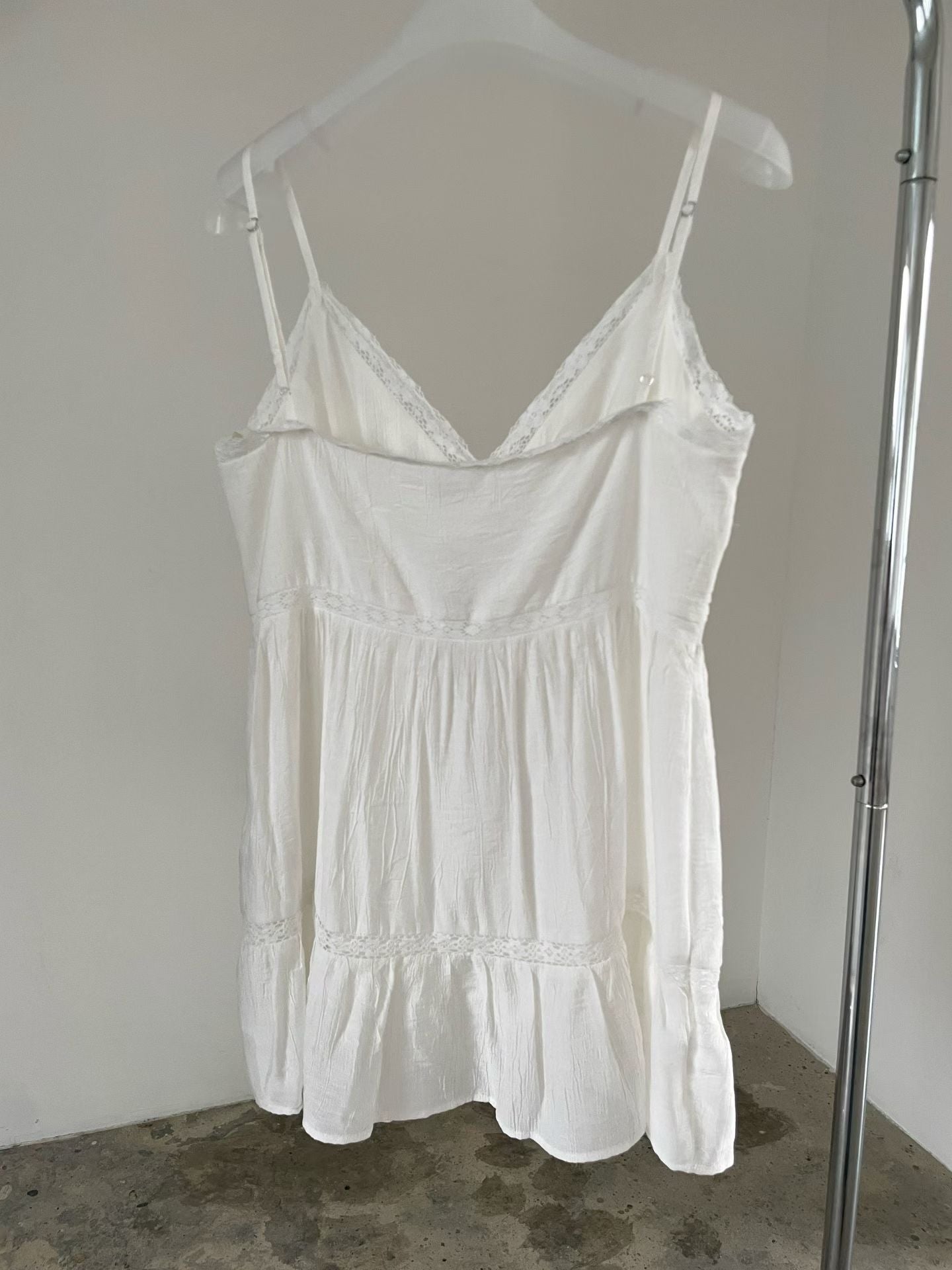 Robe coréenne col V APM-2 coloris (En stock)