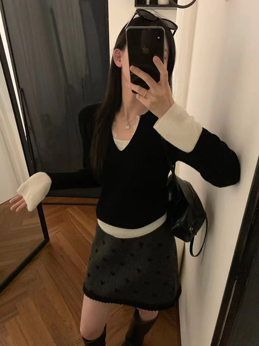 Kelly Designs Fake 2pcs Lace 2 Colors Top (Instock)